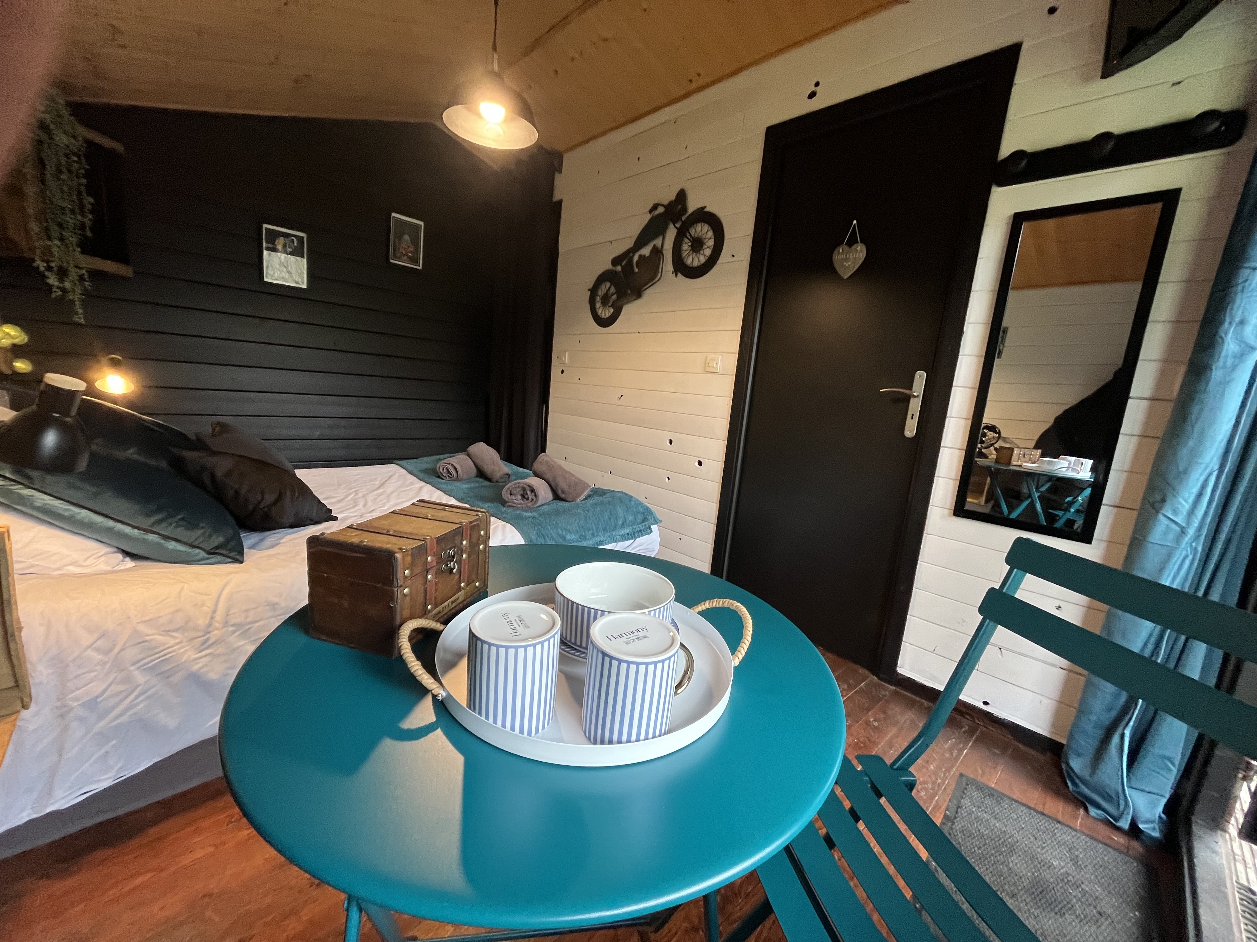 Chalet Guzzi — Séjour cocooning avec spa à Tarn à Albi — vue intérieure