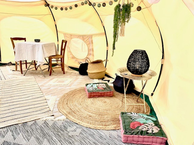 Photo 8/9 — Tente « Évasion en tente lodge avec spa privatif en Midi-Pyrénées » à Gourdon Lot