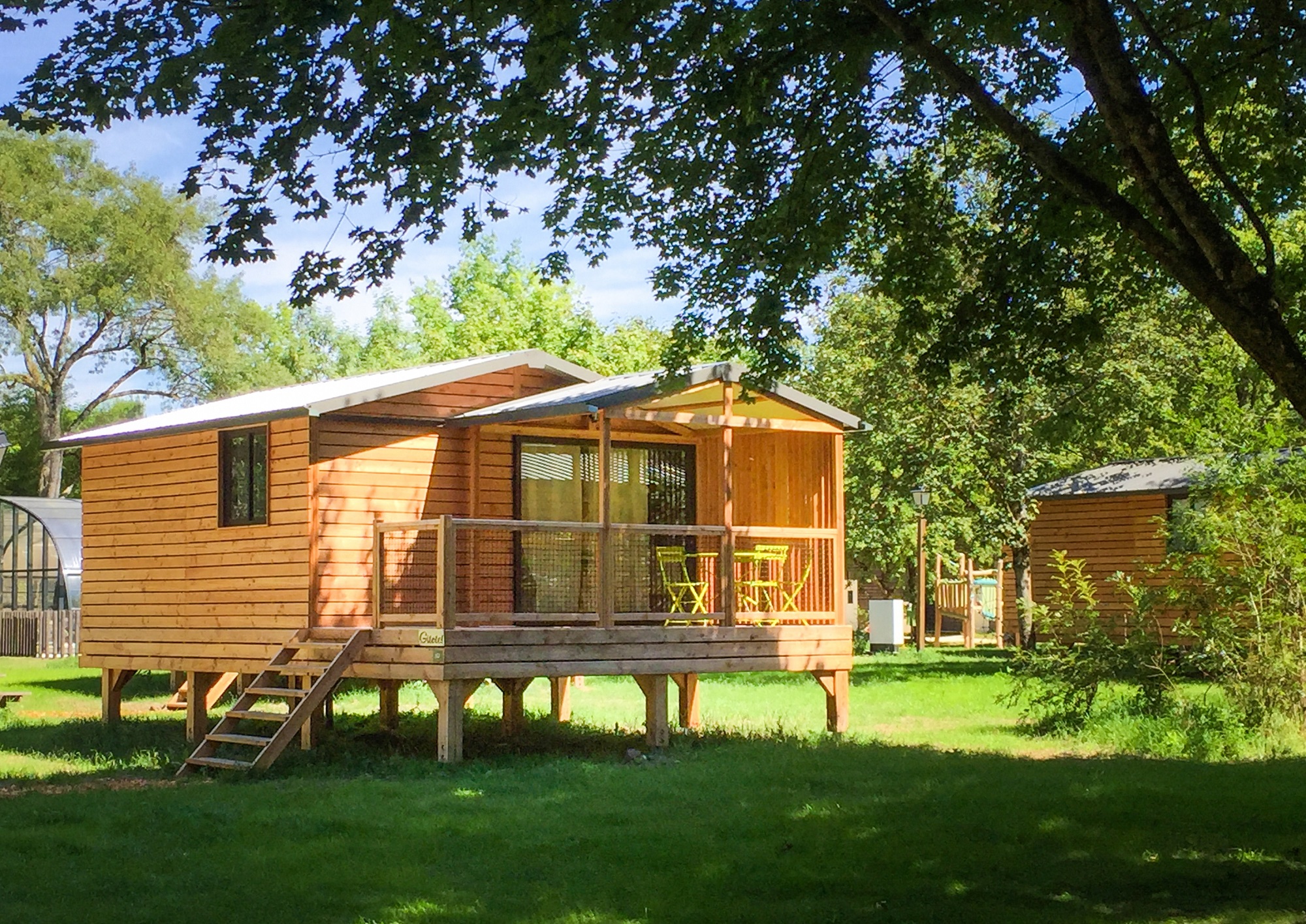 Chalet Evasion Les Châteaux : une escapade romantique au cœur de la nature — Chalet à Bracieux