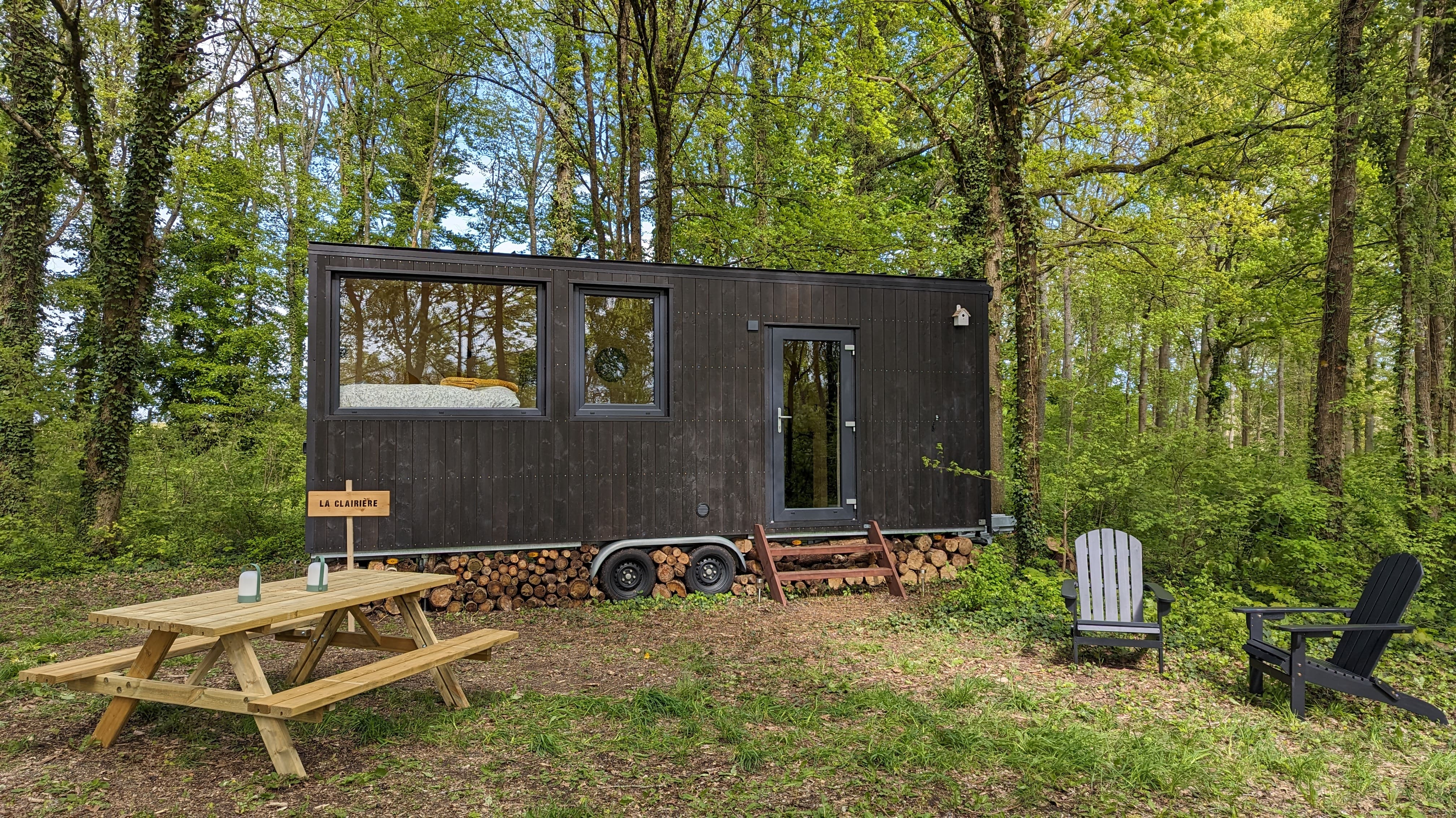 Tiny House La Clairière : une évasion moderne en pleine nature à Sonchamp — chambre