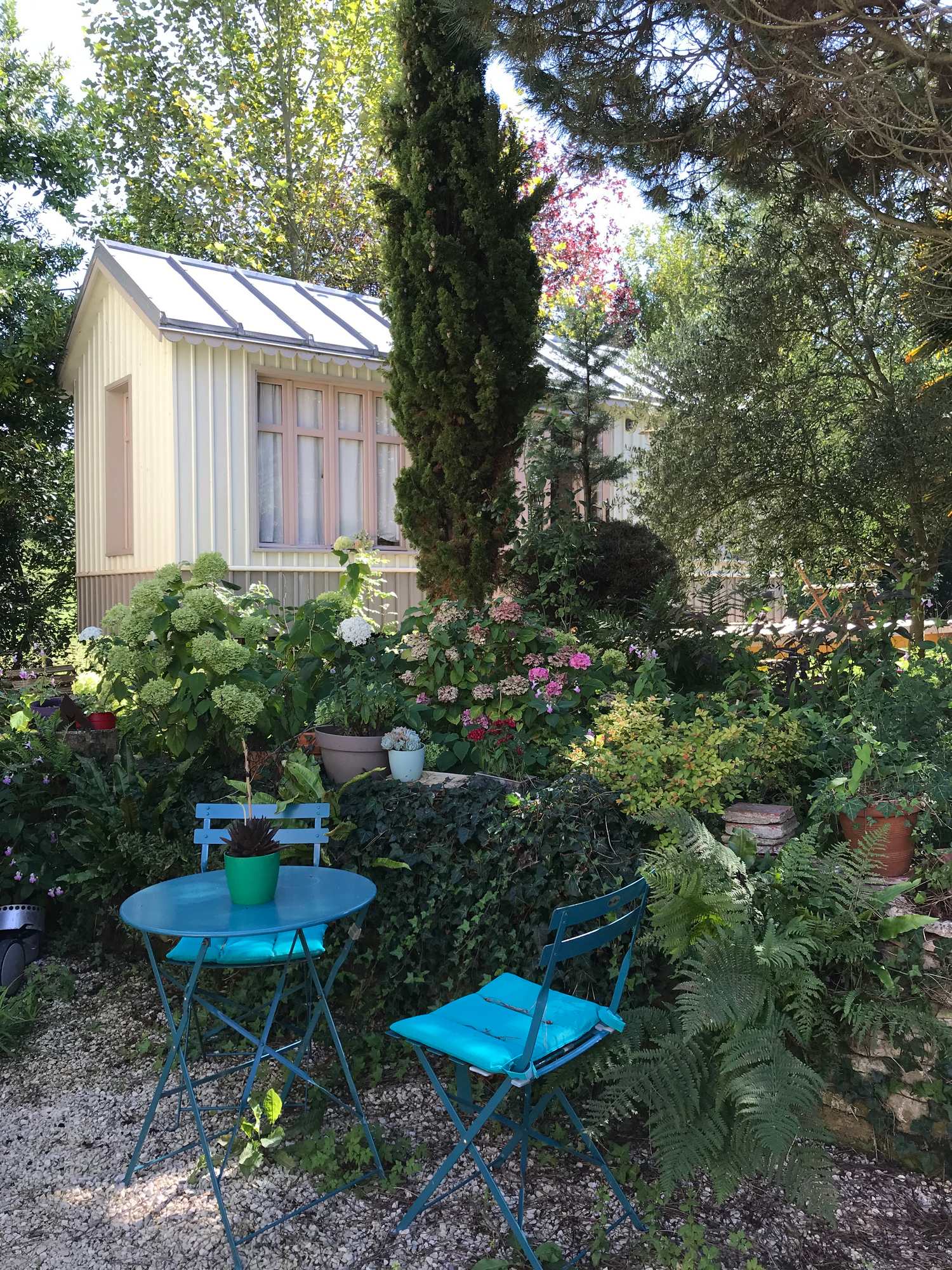 La Cabane du Mas Normand : une évasion en pleine nature à Ver-Sur-Mer — environnement naturel