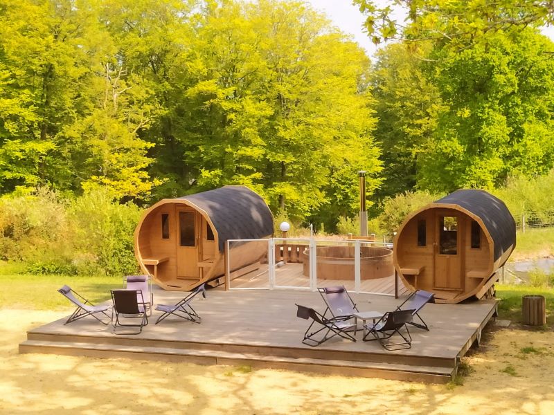 Évasion en cabane sur pilotis en Basse-Normandie à Saint-Sever-Calvados — détail architectural