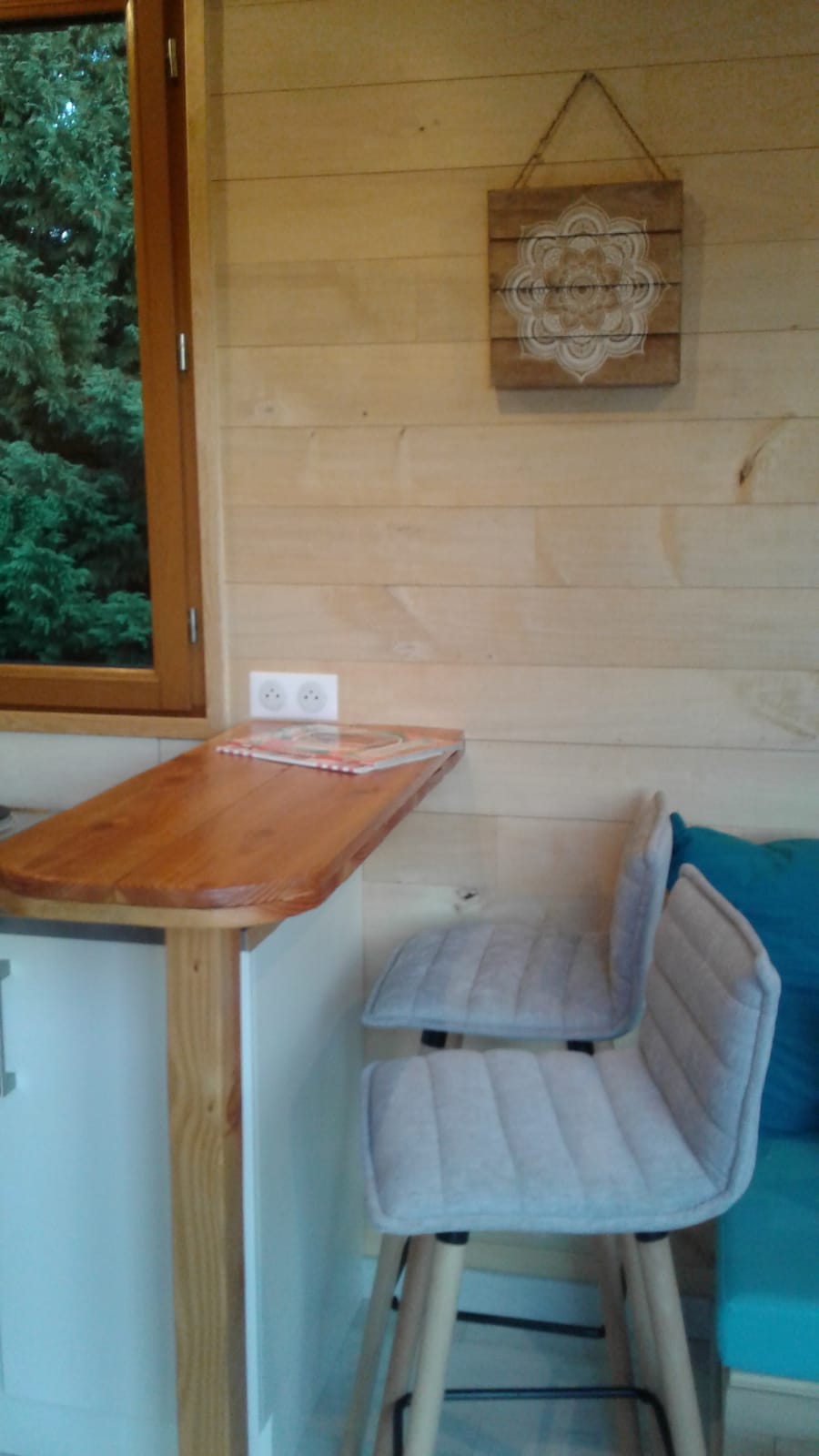 La roulotte de Naturospirit : une échappée belle en Aquitaine à Vergt — salle de bain