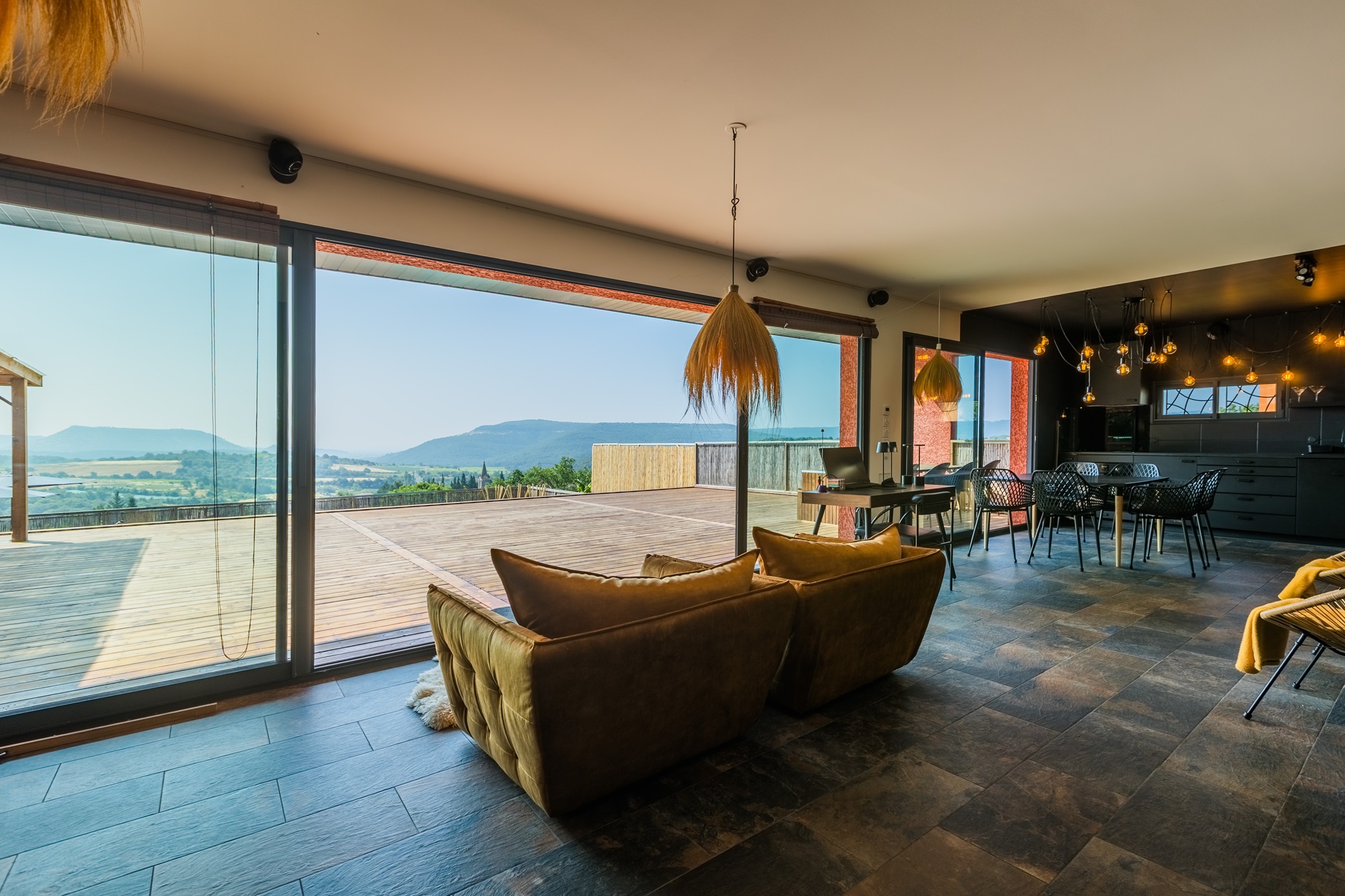 Villa LÂO — Maison insolite avec spa à Hérault à Montpellier — salle de bain