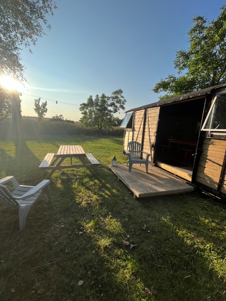 Évasion en roulotte : un voyage sensoriel en Haute-Normandie — Roulotte à Vexin Sur Epte