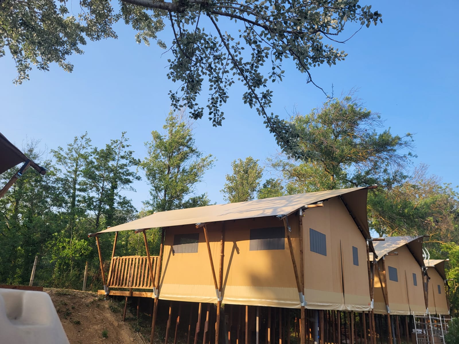 Lodge River — Tente lodge avec spa à Aude
