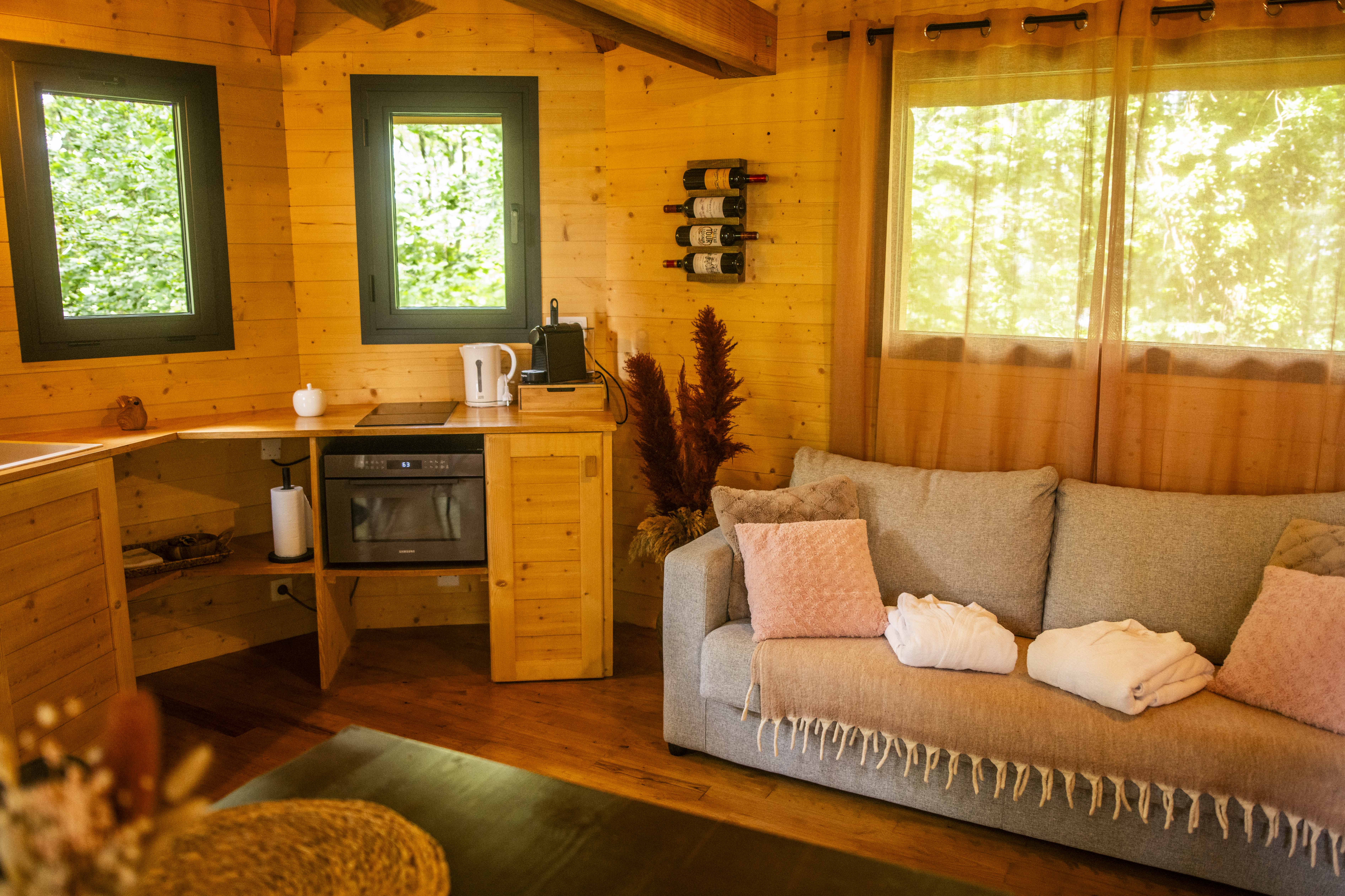 La Cabane Nid'Amour & Spa : une évasion dans les arbres à Martillac — salle de bain