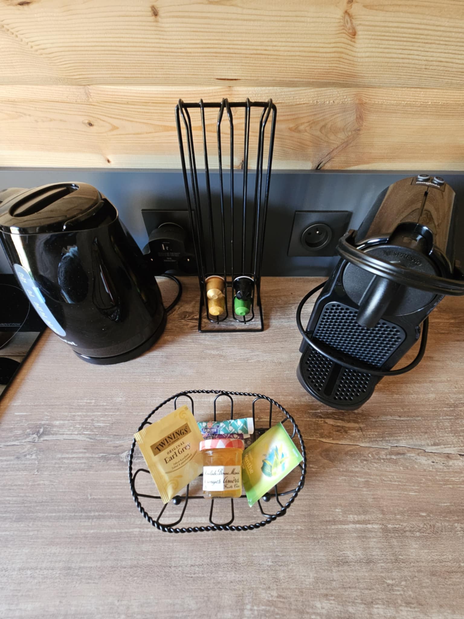 Pod CHARME — Séjour cocooning avec spa à Rainville (Vosges) à Rainville — cuisine