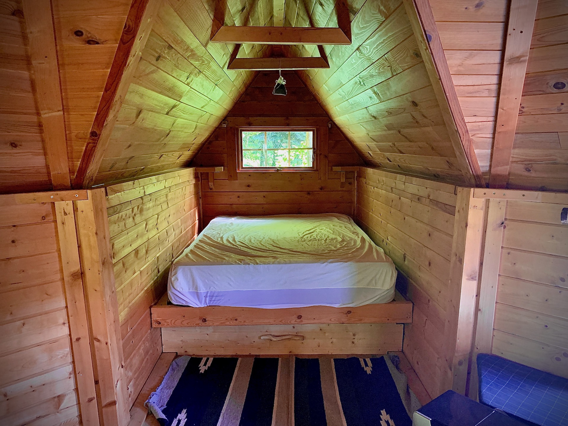 Kota 1 Hossa : un séjour trappeur au cœur des Alpes à Vassieux-En-Vercors — détail architectural