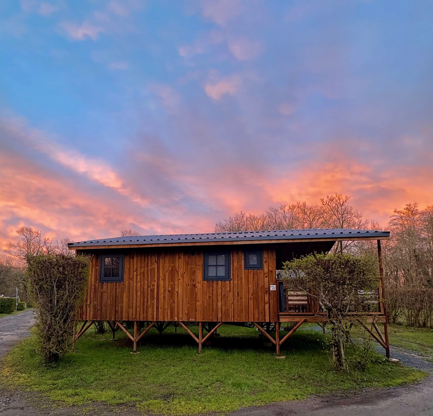 Cabane Premium sur pilotis en Aquitaine : une expérience unique