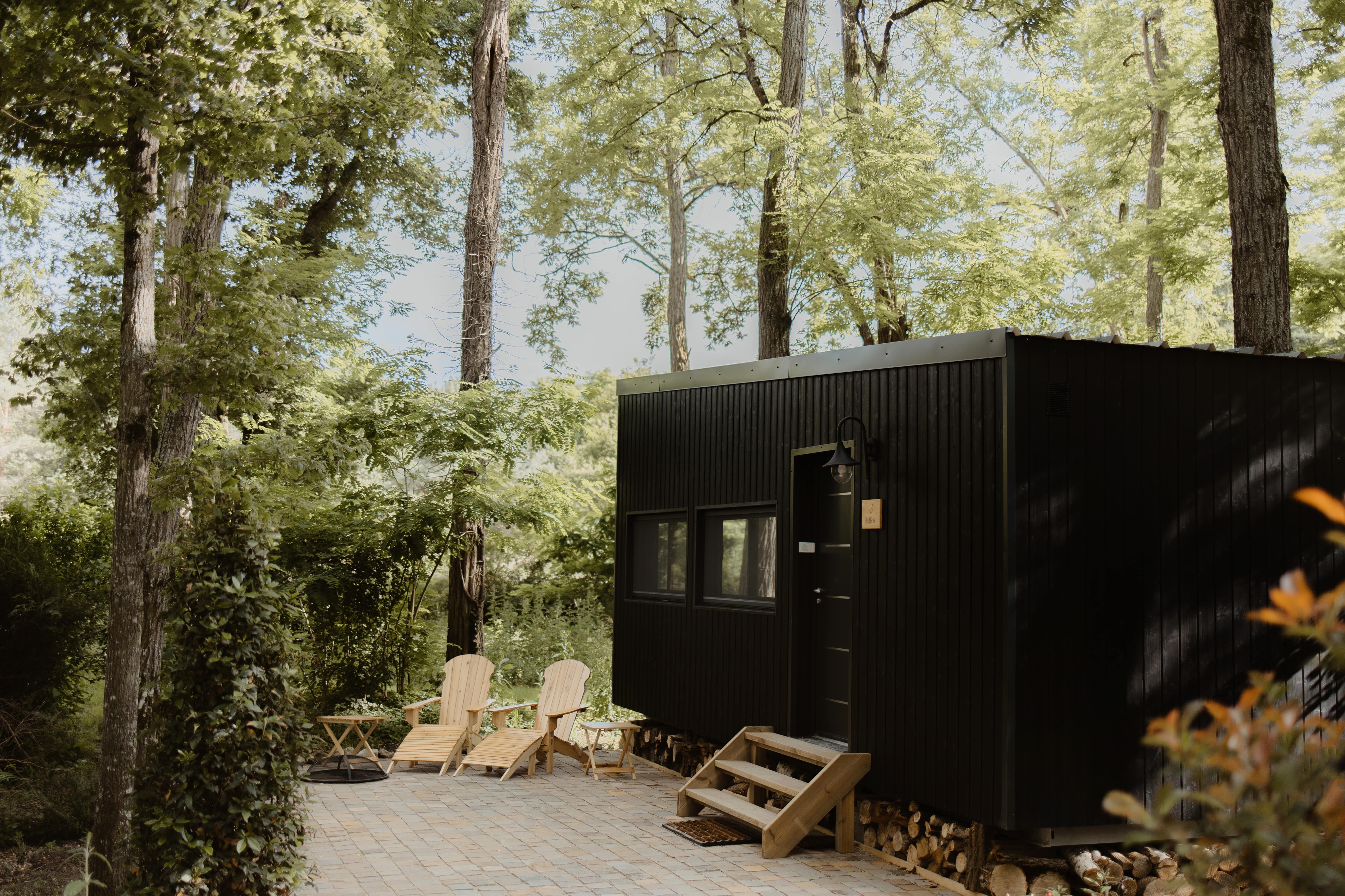 Mira — Tiny House avec vue exceptionnelle à Loiret à Olivet — espace de vie