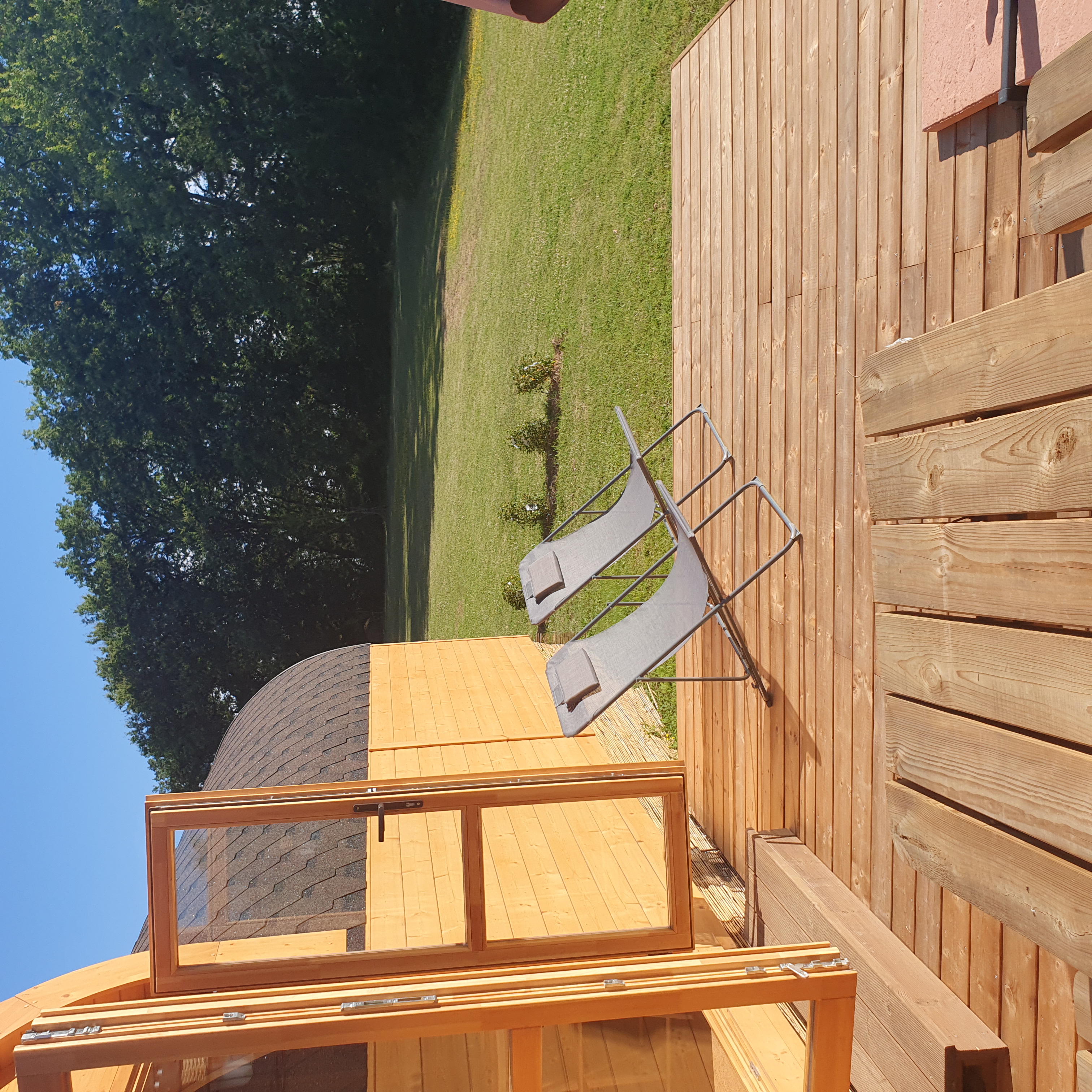 Tiny House Courréjot — Roulotte avec spa à Gers à Riguepeu — vue intérieure