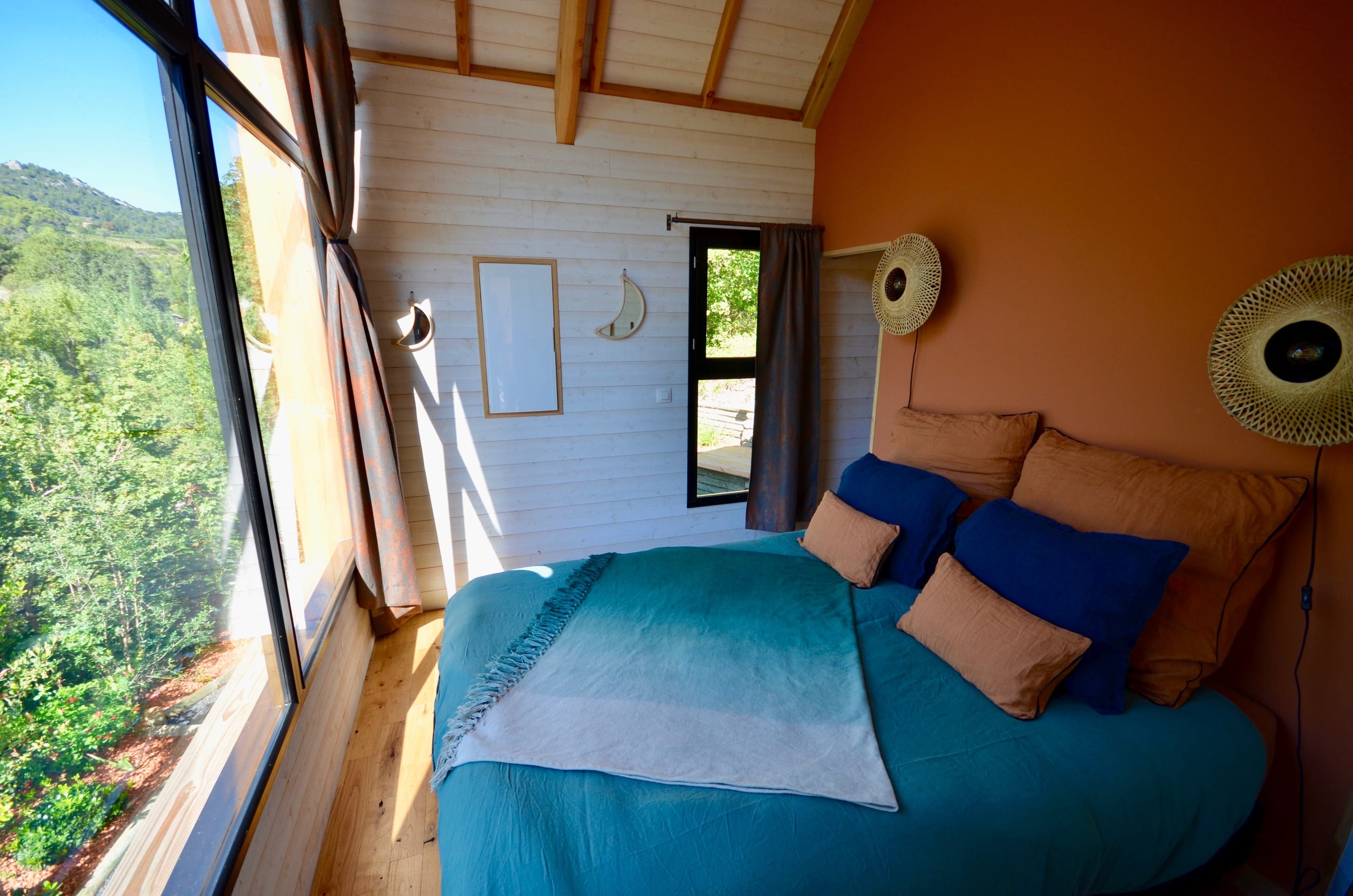 Lodge Des Dentelles — Cabane sur pilotis avec spa à Vaucluse à Lafare — salle de bain