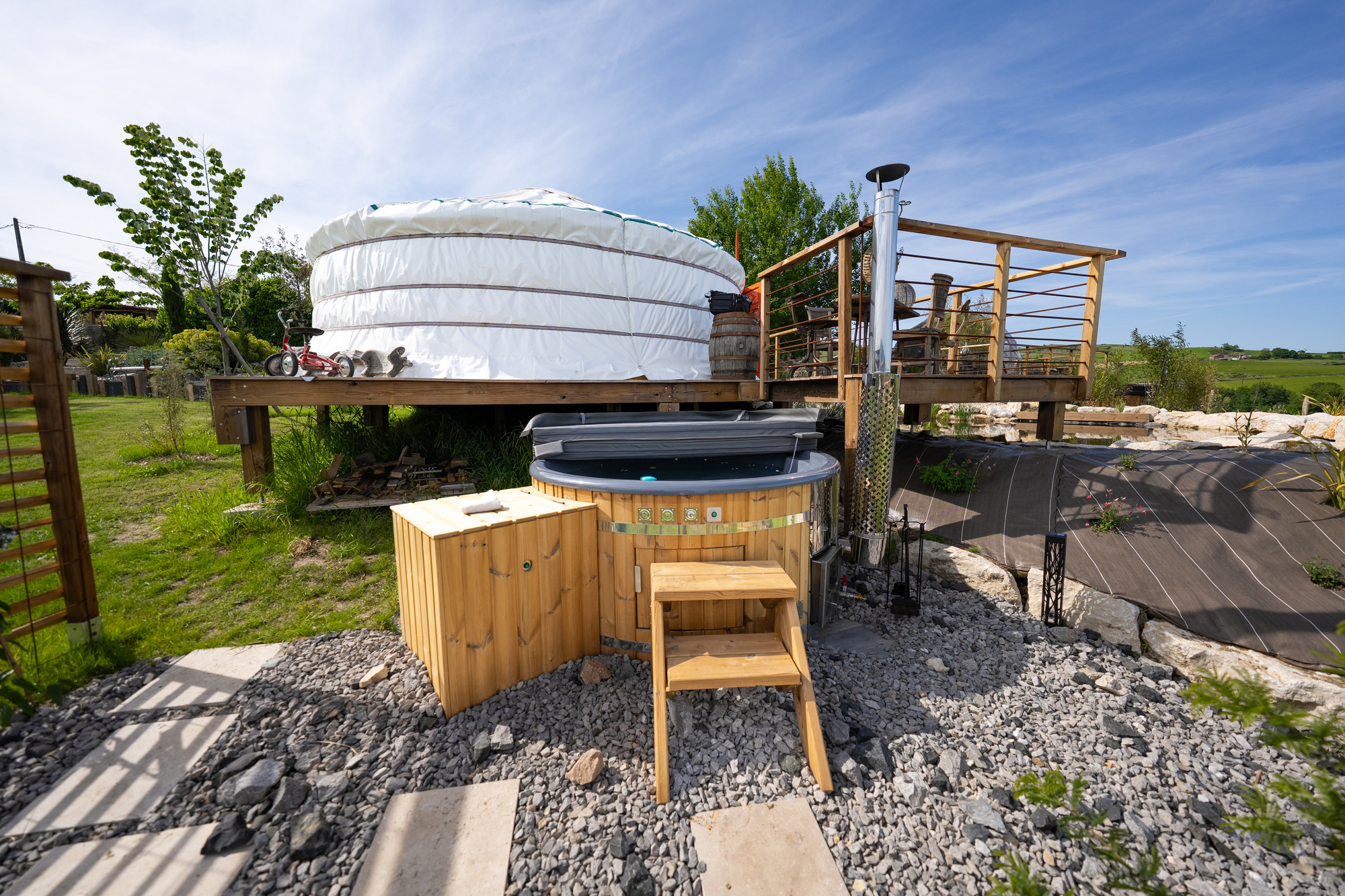 L'âne et sa yourte — Yourte avec spa à Loire à Saint-Étienne — salle de bain