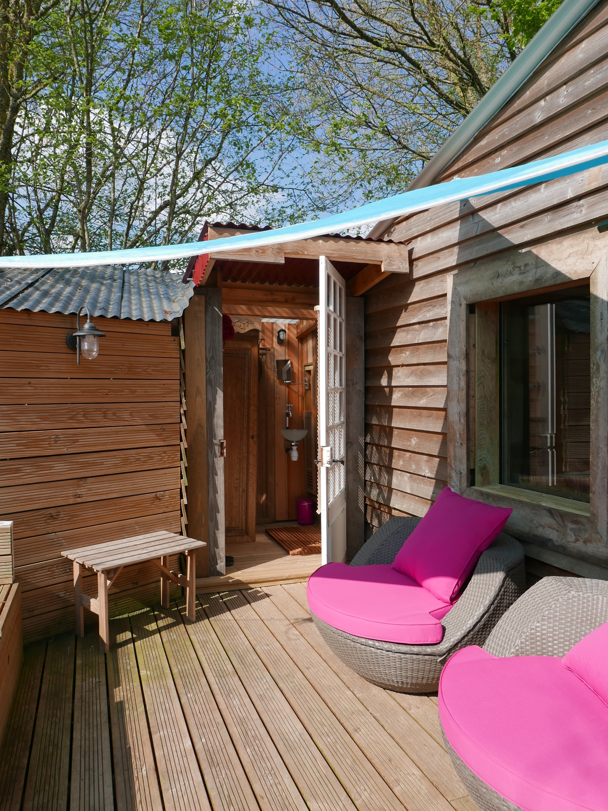 La Cabane de Léo : une escapade bien-être en Basse-Normandie à La Lande De Goult — vue intérieure