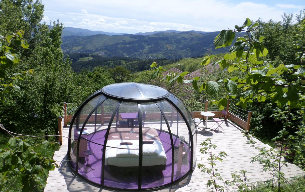 Dôme Romance : une évasion sensorielle en pleine nature à Jaunac — espace de vie