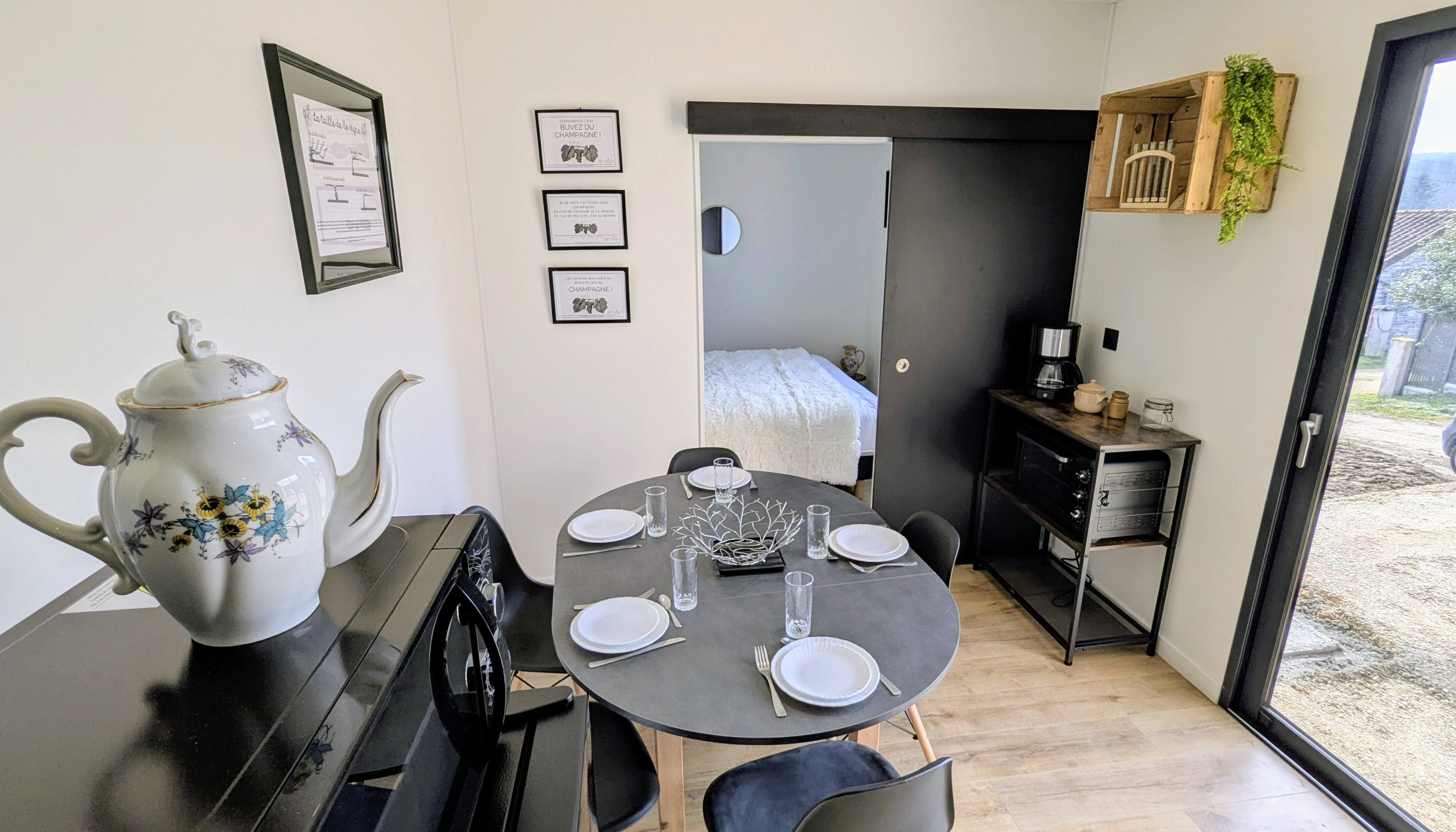 Ecolodge Le Pinot Gris — Séjour relaxant avec spa à Aube à Dolancourt — cuisine