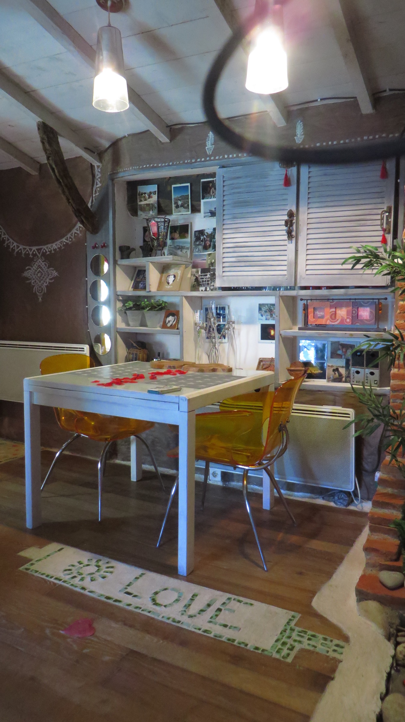 Chambre Layénie sous les étoiles : une expérience immersive en Aquitaine à Bajamont — cuisine