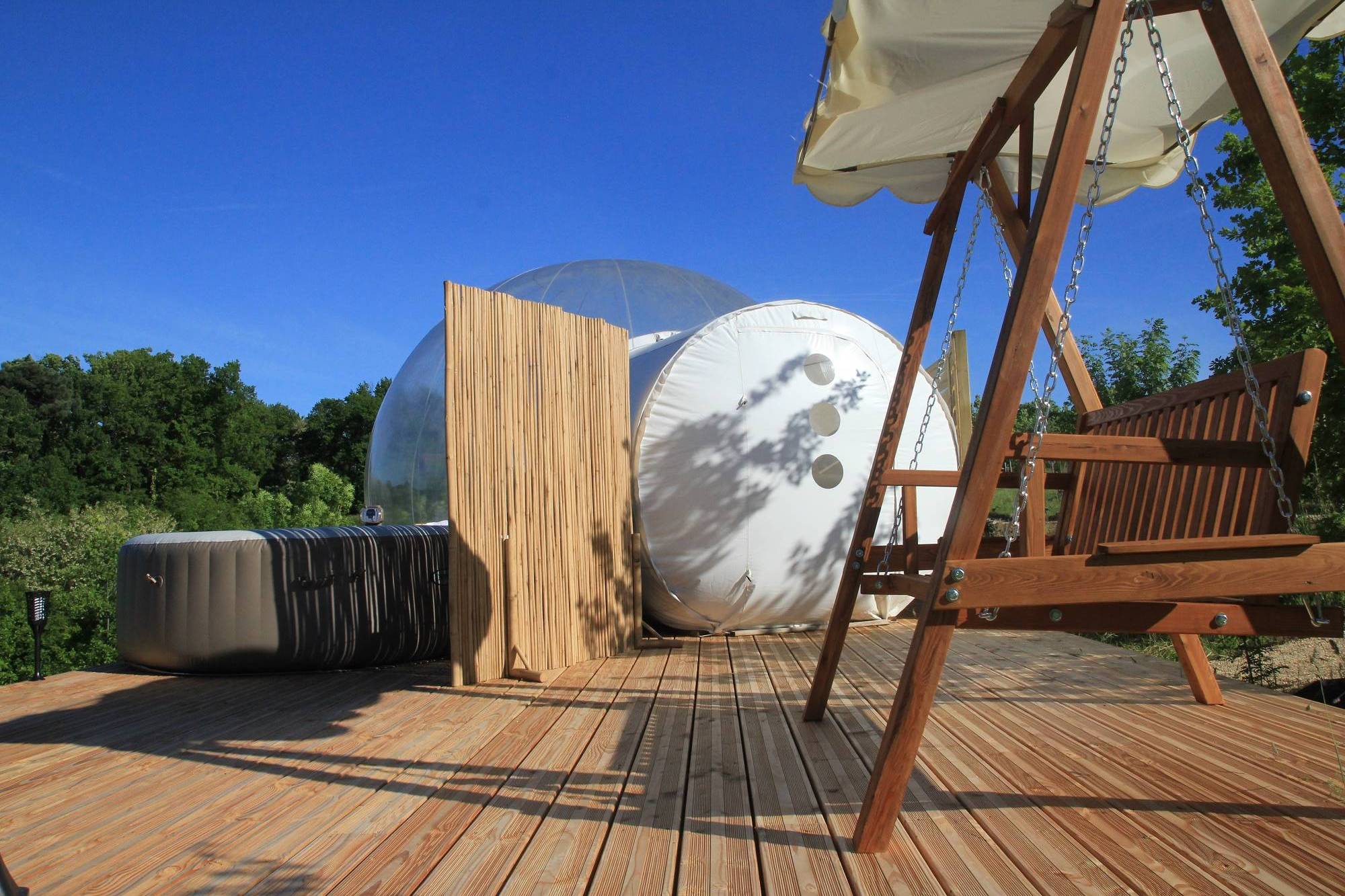 Bulle Spa Vénus : une nuit étoilée en pleine nature — Bulle à Puycornet