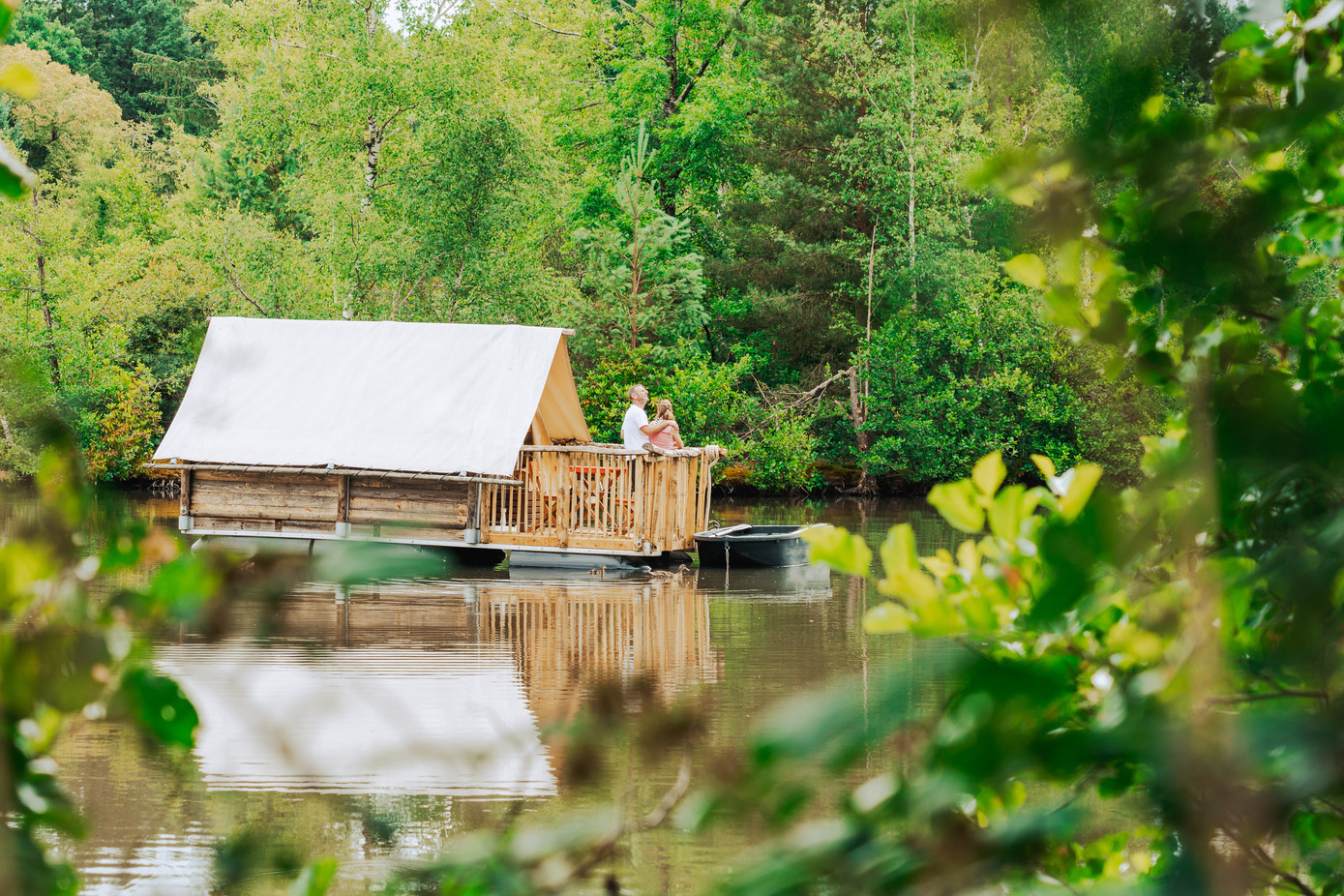 La Flotente — Cabane sur l'eau avec spa à Loir-et-Cher