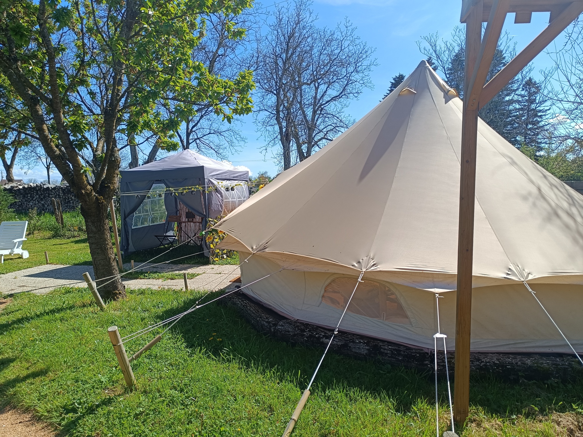TENTE luxe — Évasion avec spa à Vichy (Allier) à Vichy — cuisine