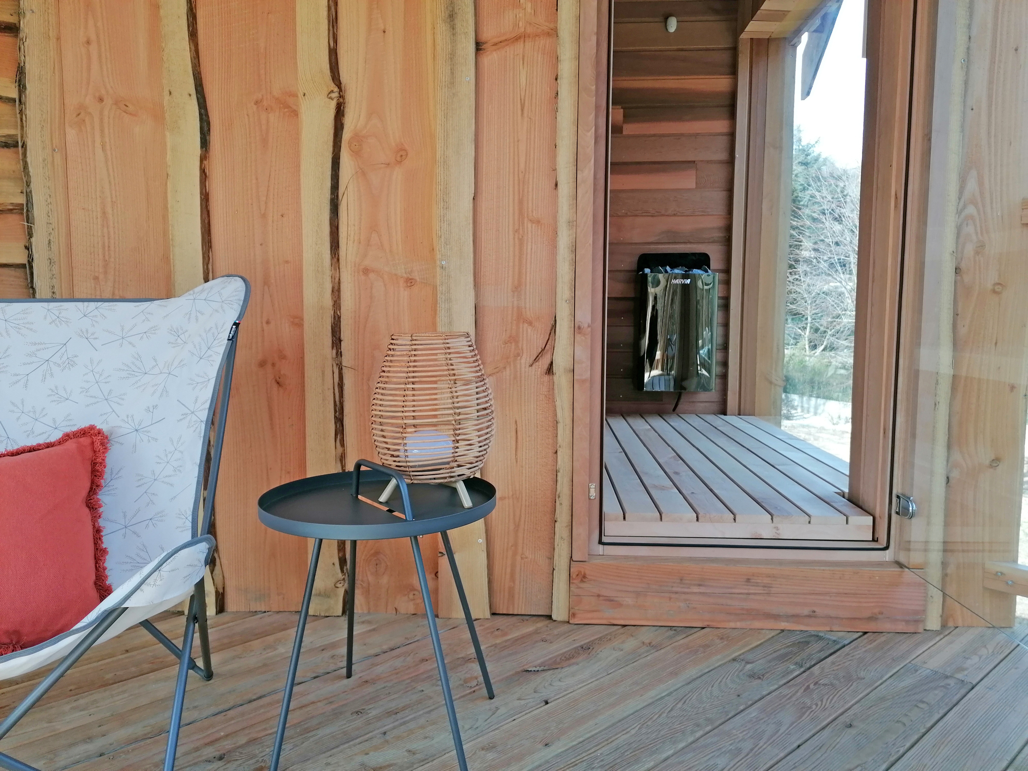 Cabane Verveine & SPA : une expérience suspendue en Rhône-Alpes à Satillieu — environnement naturel