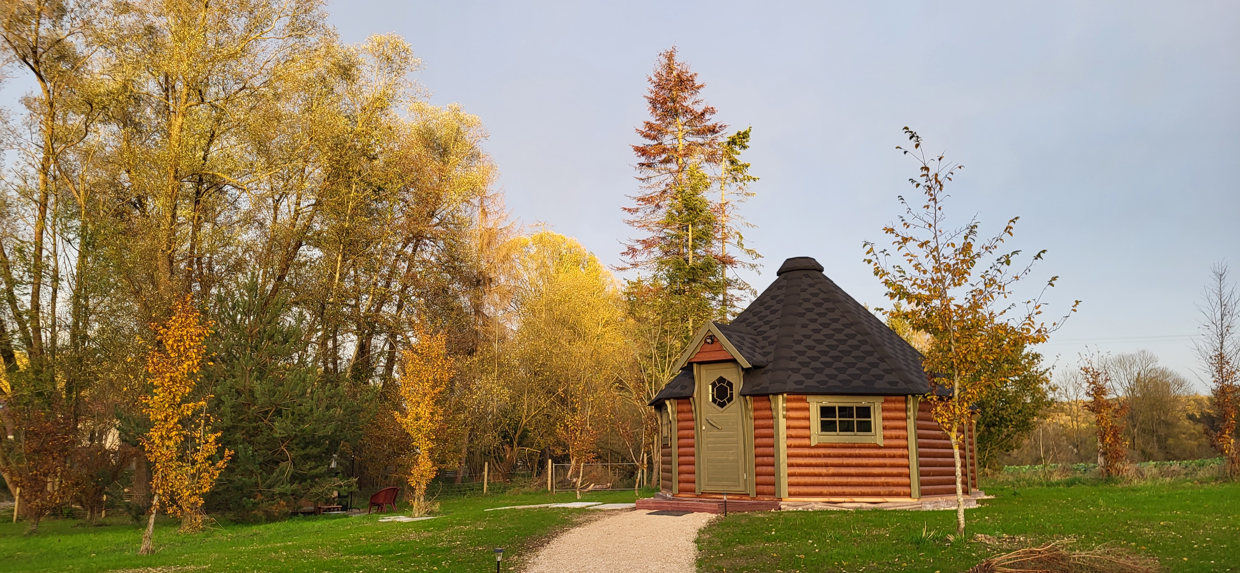 Le KOTA du Moulin & Spa : une expérience unique en Lorraine à Void Vacon — chambre