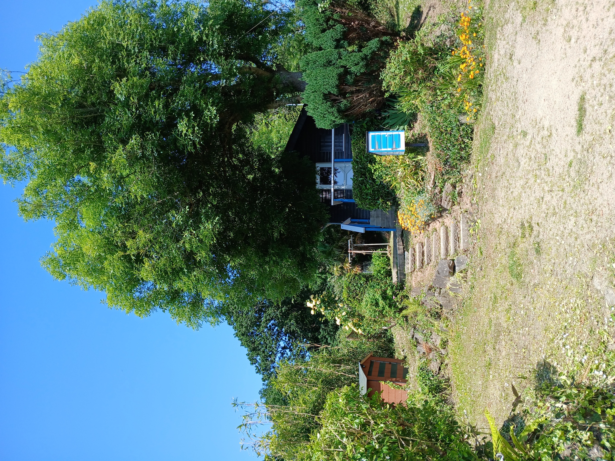 Ty an ero - An koad — Cabane avec kayak à Lauberlac’h à Plougastel-Daoulas — vue depuis la terrasse