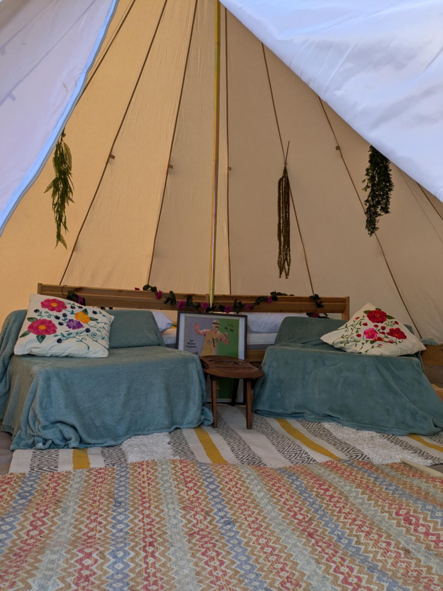 Tente Bellavista — Séjour insolite dans un tipi avec spa en Allier à Marcenat — cuisine