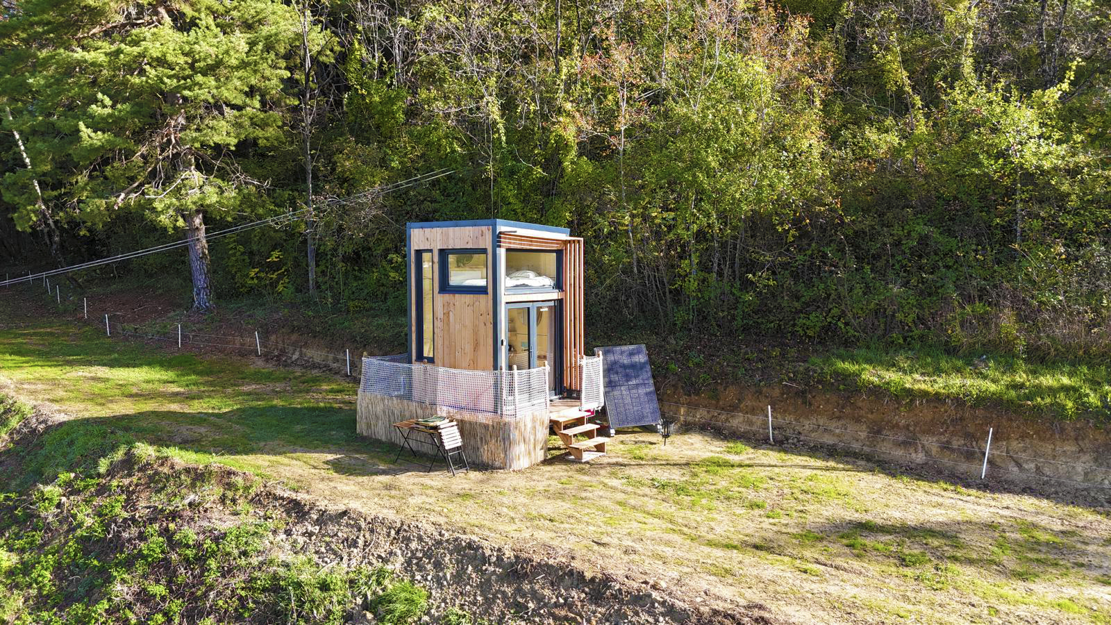 Belvédère du Haut Bugey — Tiny House panoramique à Boyeux (Ain) à Boyeux-Saint-Jérôme — chambre