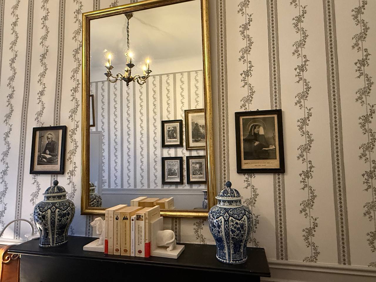Chambre du Pèlerin — Chambre à thème avec spa à Landes à Geloux — espace de vie