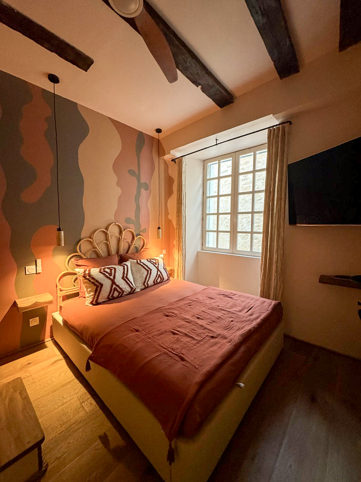 La Suite N⁰7 & Spa — Parenthèse amoureuse à Sarlat à Sarlat-la-Canéda — vue intérieure