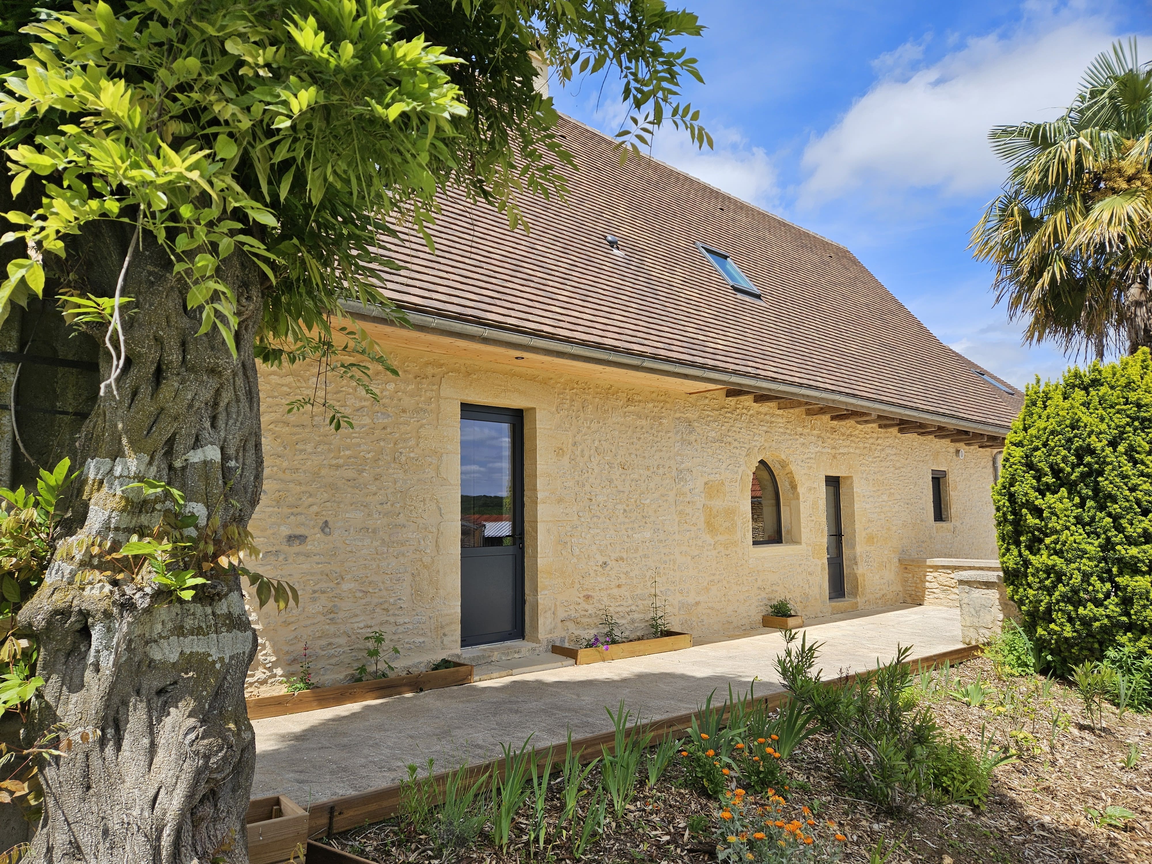 Un éco-gîte immersif pour 13 aventuriers en Aquitaine — Gîte à Saint Genies