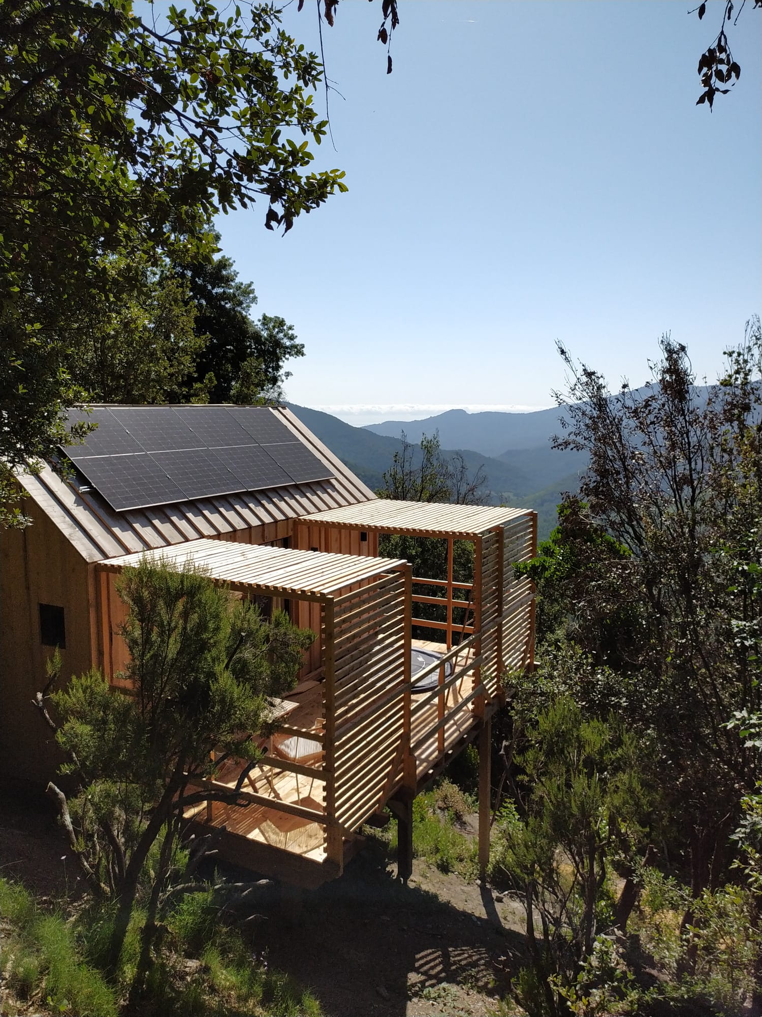 Cabane Casalina : une escapade romantique avec spa privatif