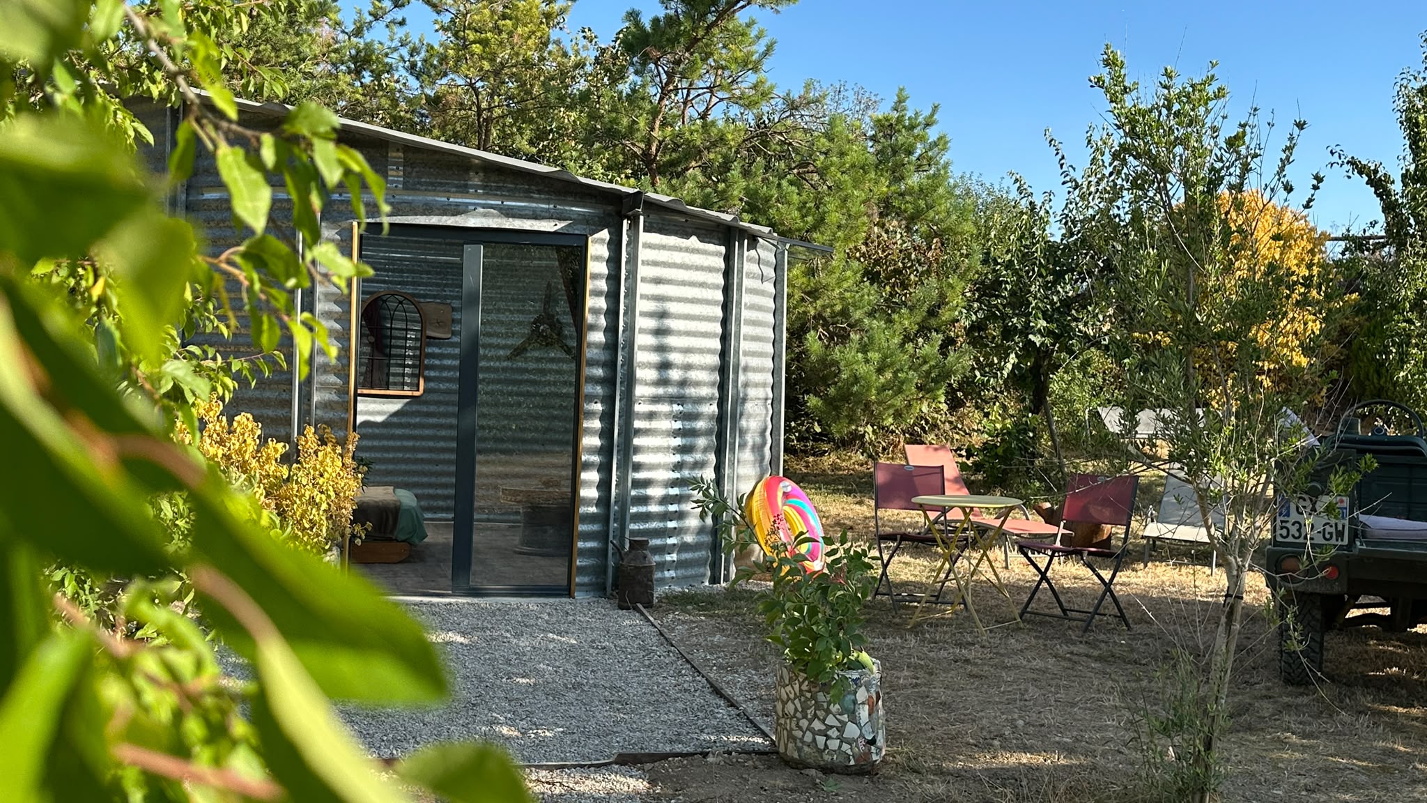 Hébergement insolite confortable, 2 voyageurs, avec jardin