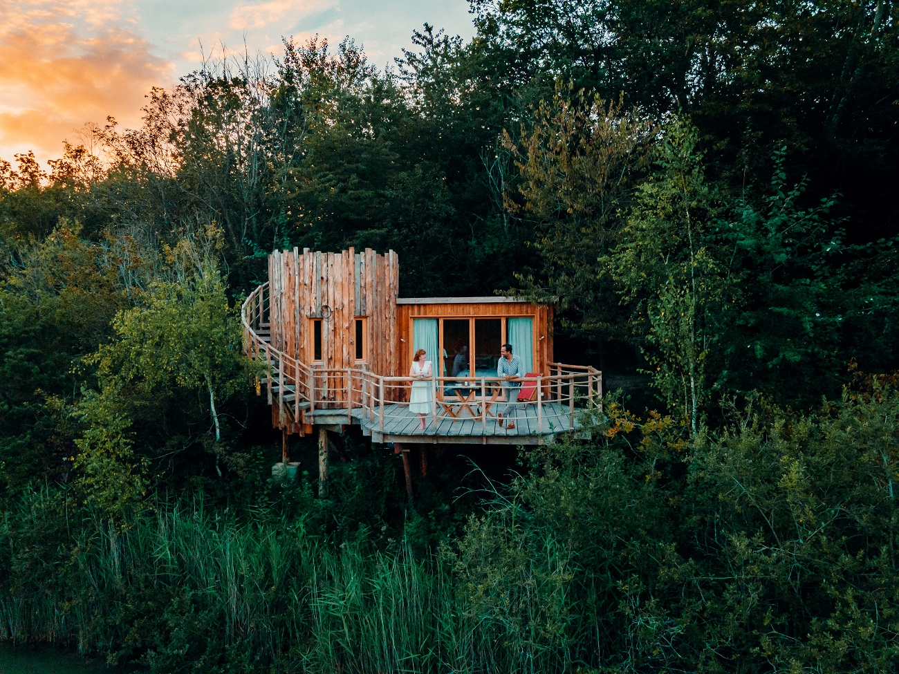 Cabane Spa Beau Rivage : une expérience unique en Picardie à St-Léger-Aux-Bois — vue depuis la terrasse