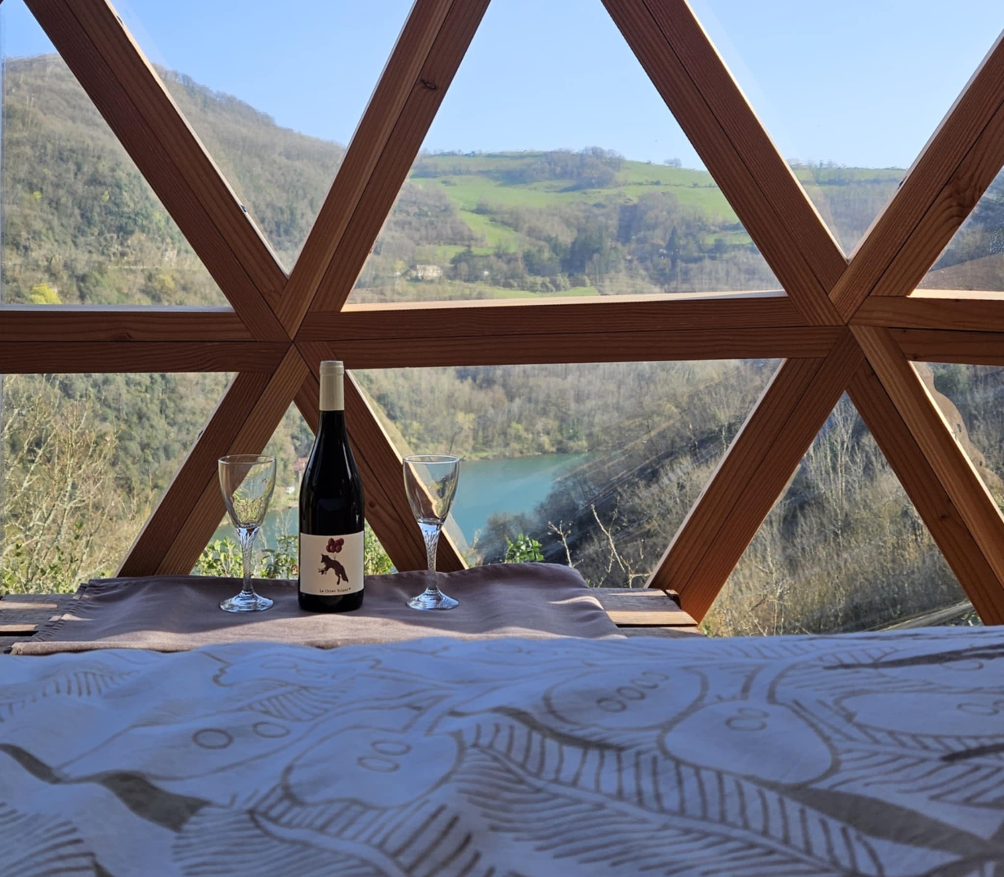Dôme Sweet Dream & Spa — Évasion avec vue rivière à Aveyron