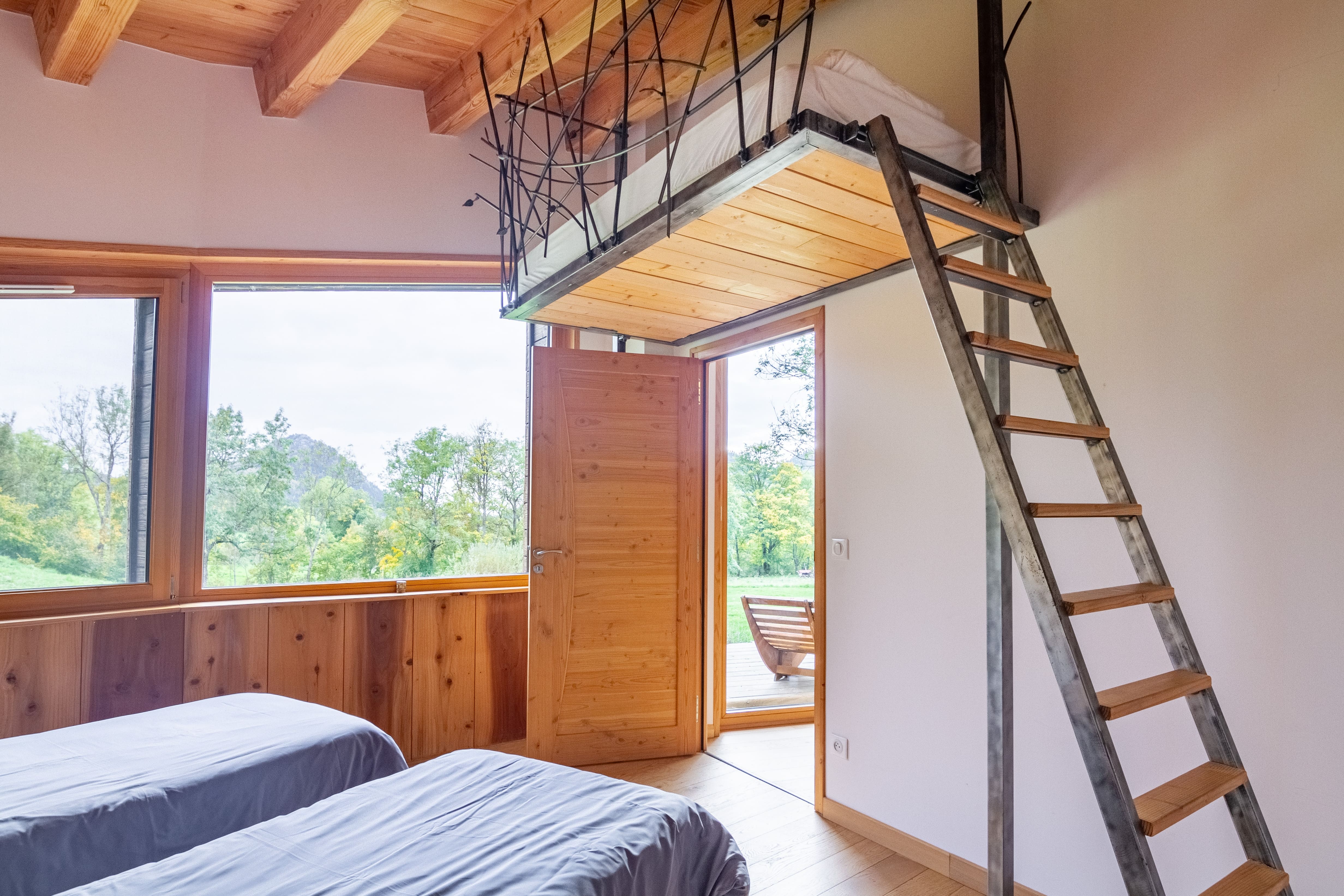 Bulle de Bois & Spa — Nuit relaxante en Haute-Loire à Polignac — vue depuis la terrasse