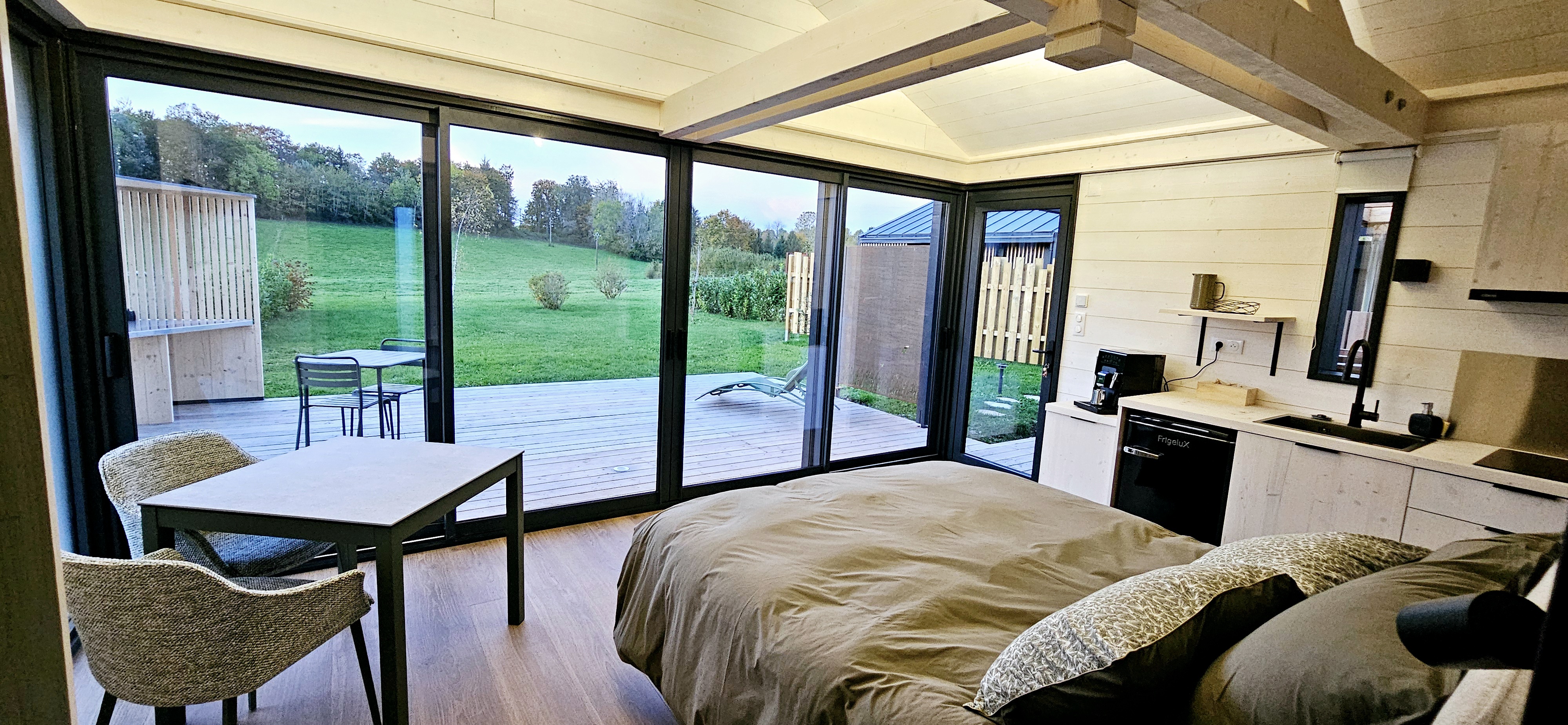 Les Logettes de Caroline : Évasion en Ecolodge avec Bain Nordique — Lodge à Fort Du Plasne