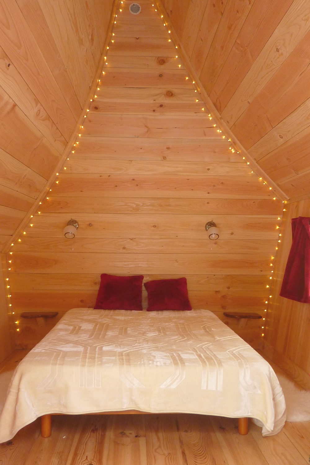 Cabane de Merlin : une immersion en pleine nature à Cros De Géorand — espace de vie