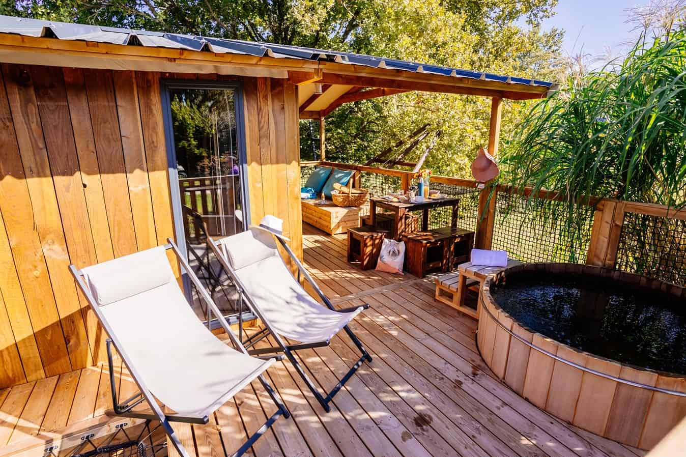Océania Lodge avec spa — Cabane avec spa à Gironde à Le Nizan — vue intérieure
