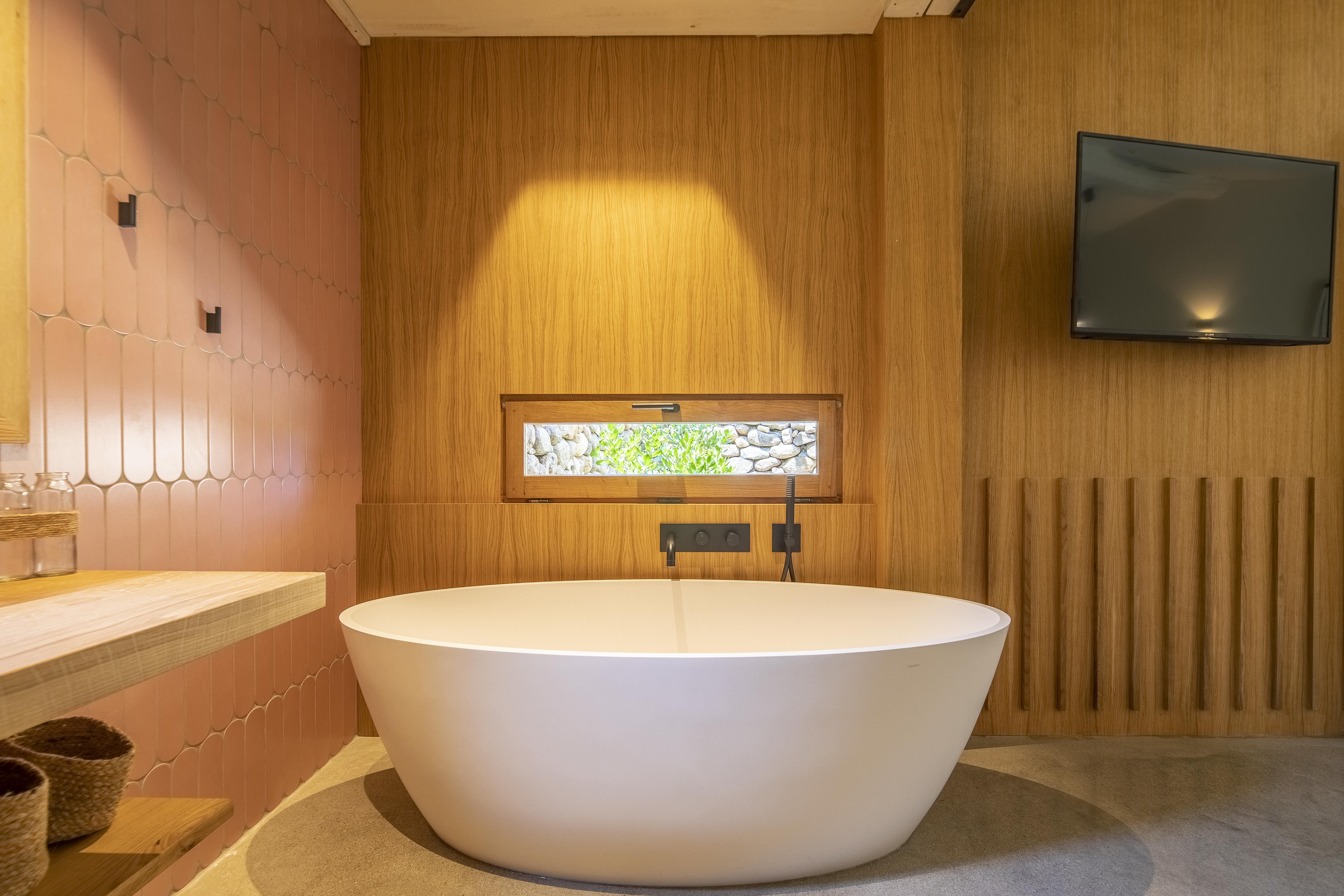 Aries, Casette Casanghjulina — Maison insolite avec spa à Corse-du-Sud à Porto-Vecchio — détail architectural