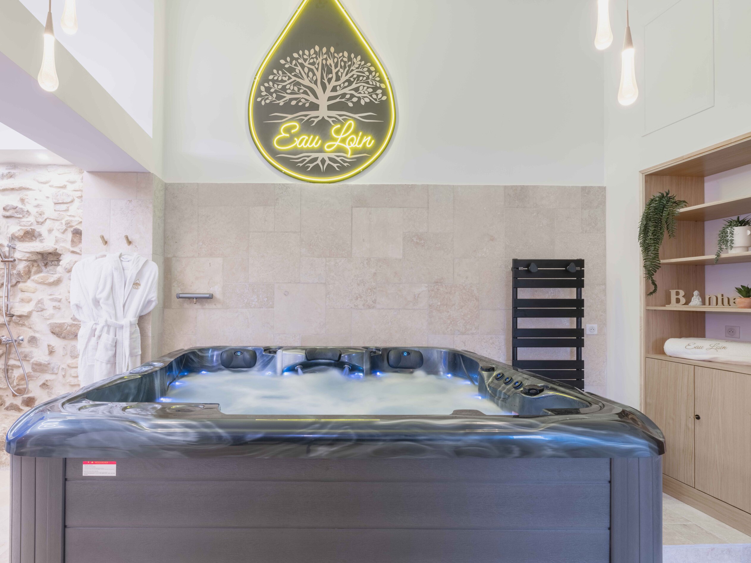 Eau Loin — Villa avec spa et sauna à Ver-sur-Launette (Oise)