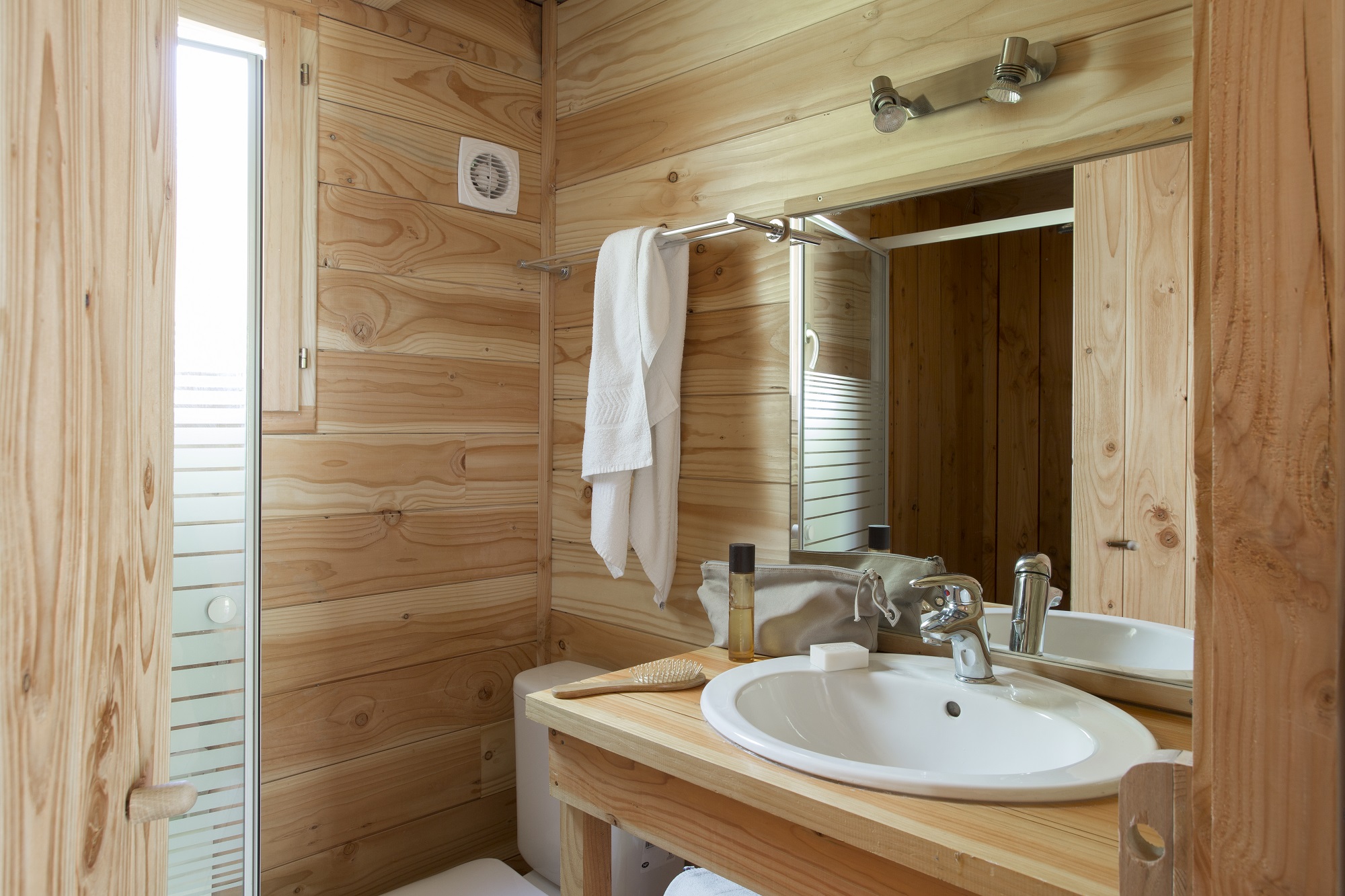Cabane Rambouillet : une immersion au cœur de la nature à Rambouillet — cuisine