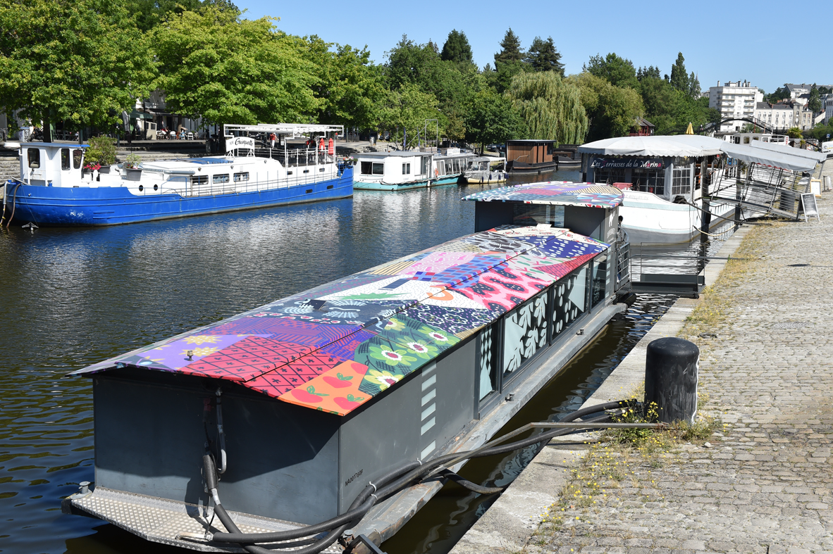 Amours : Le D'Ô, un bateau insolite en Loire-Atlantique à Nantes — environnement naturel