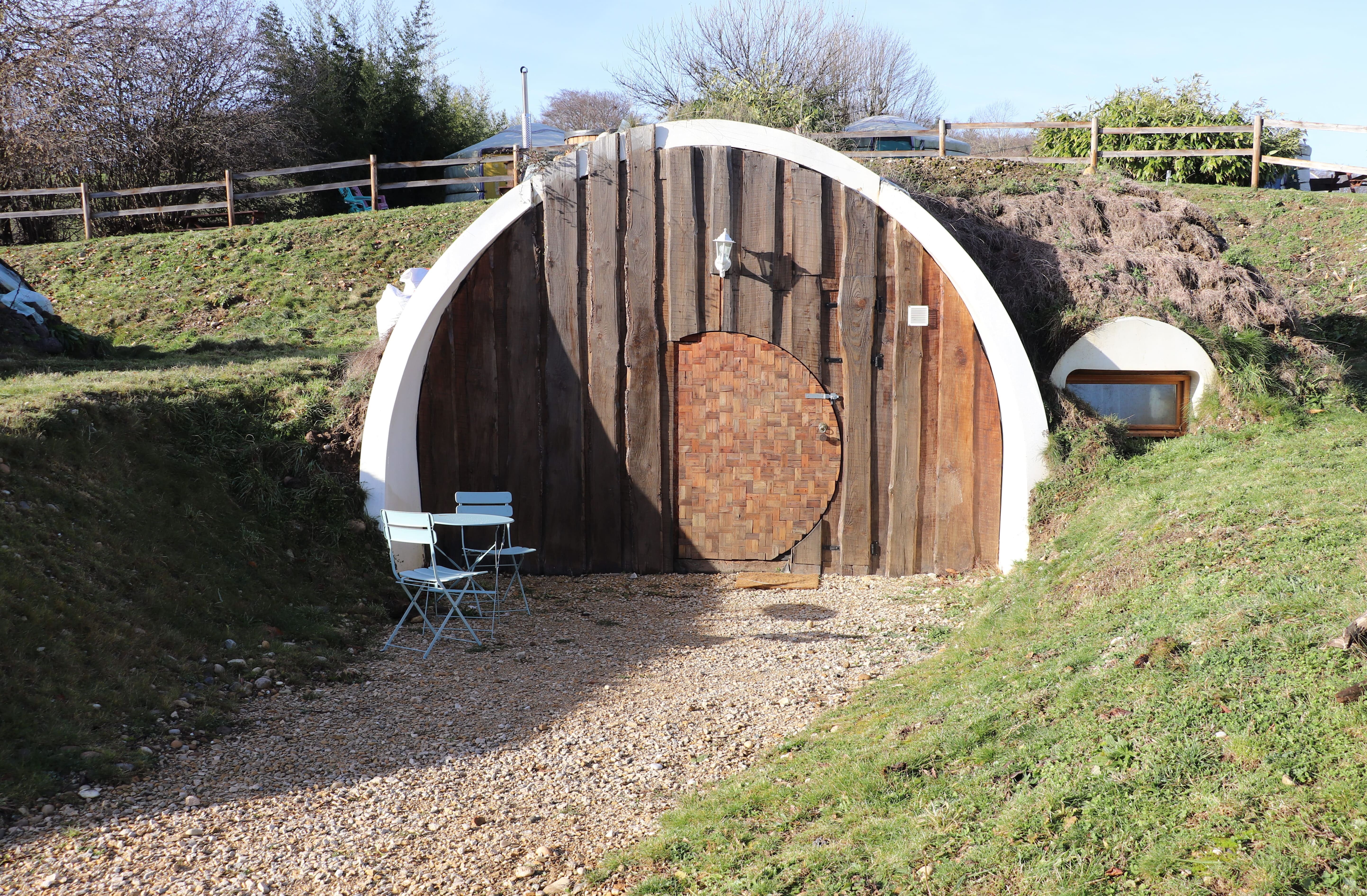 Maison de Hobbit Arwen & Spa — Nuit romantique en Isère