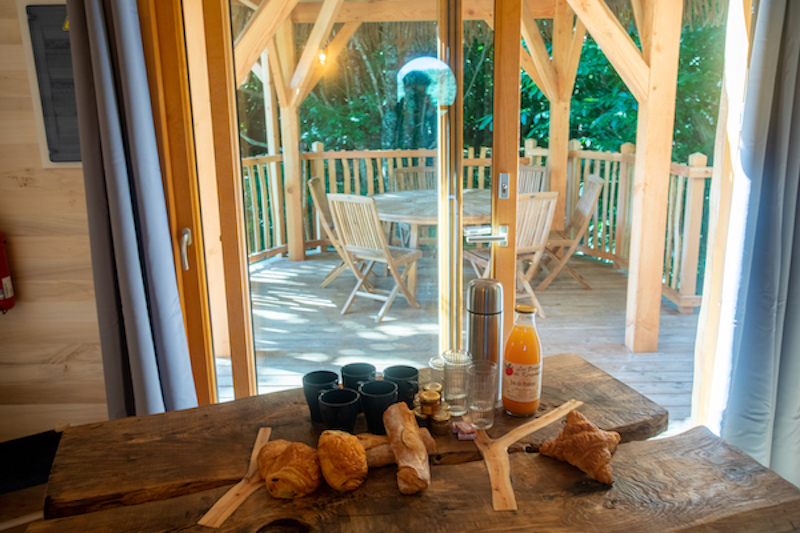 Cabane Dundee — Nuit perchée à 3m dans le Finistère à Pleyber Christ — vue depuis la terrasse