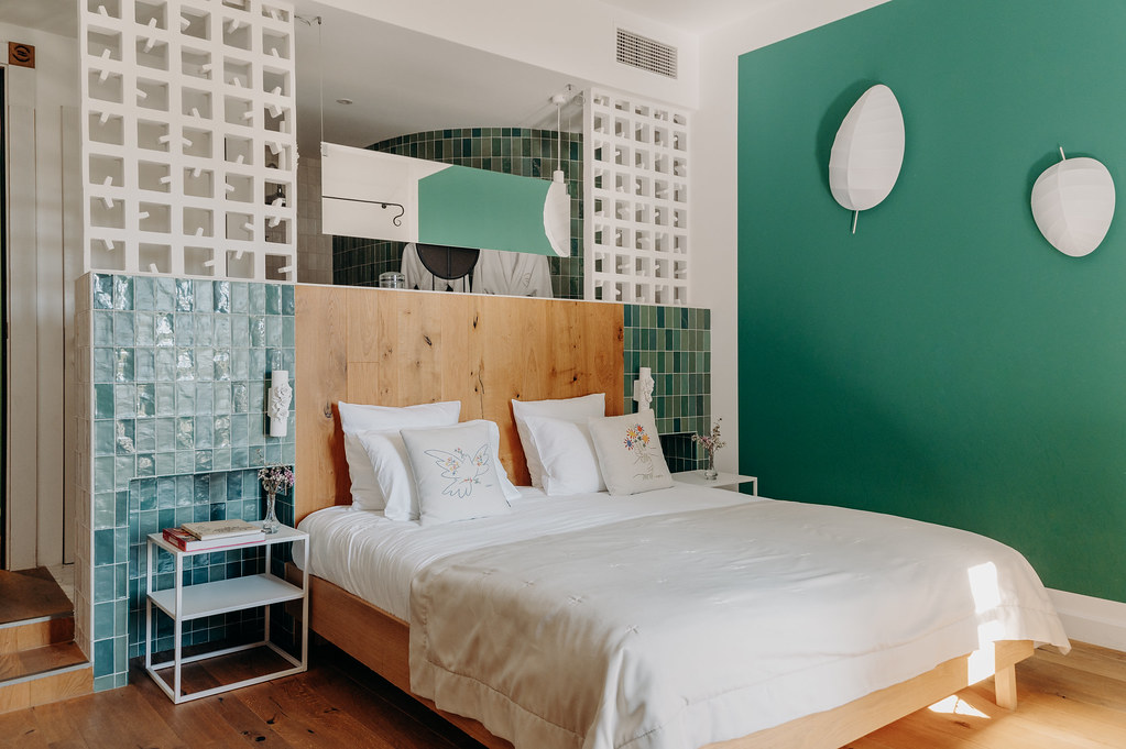 Chambre Double - Deluxe avec vue sur le jardin — Séjour relaxant à Hérault