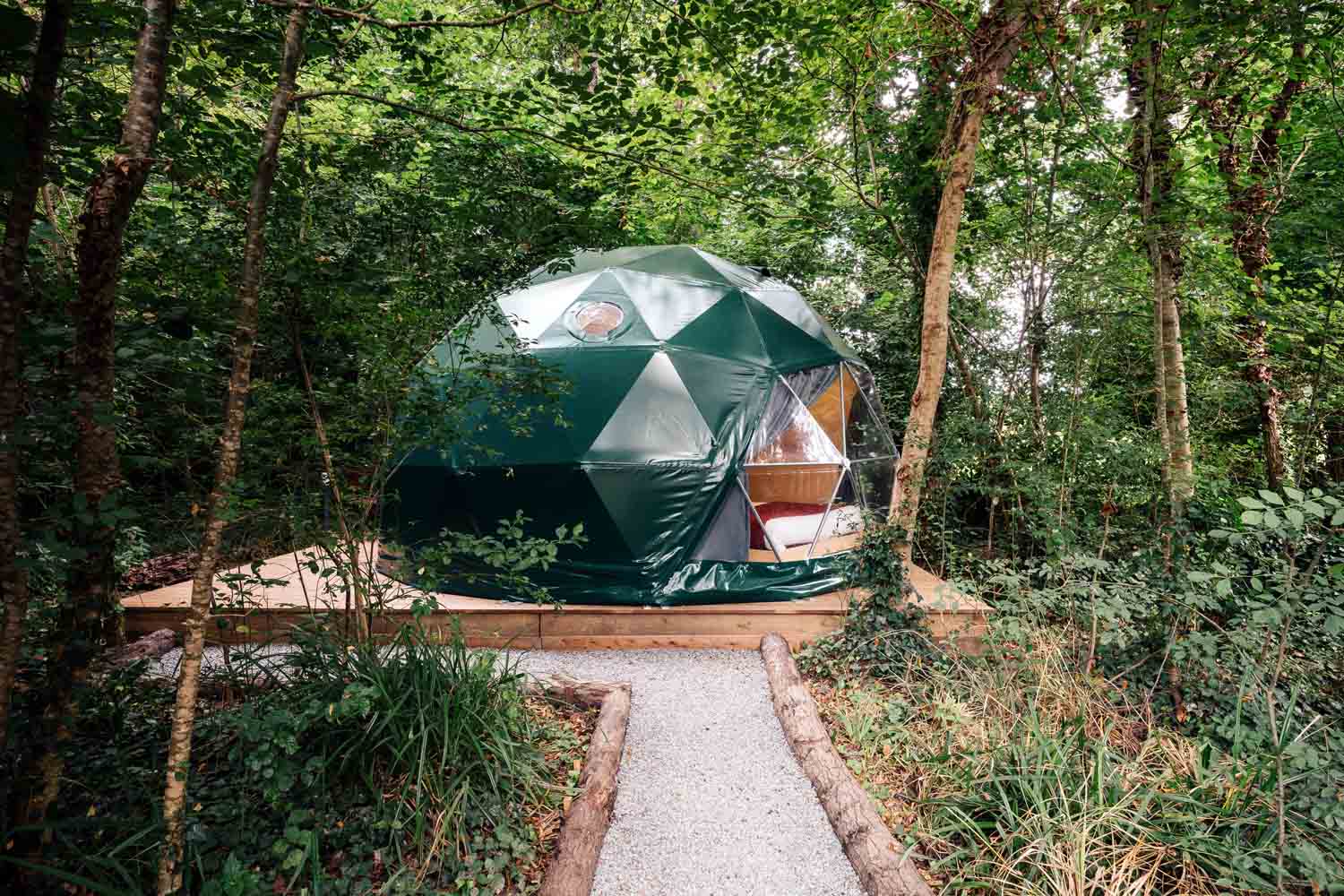 Géode Erable Pourpre — Dôme avec spa à 2 pas d'un ruisseau en Gironde à Gironde-sur-Dropt — vue intérieure