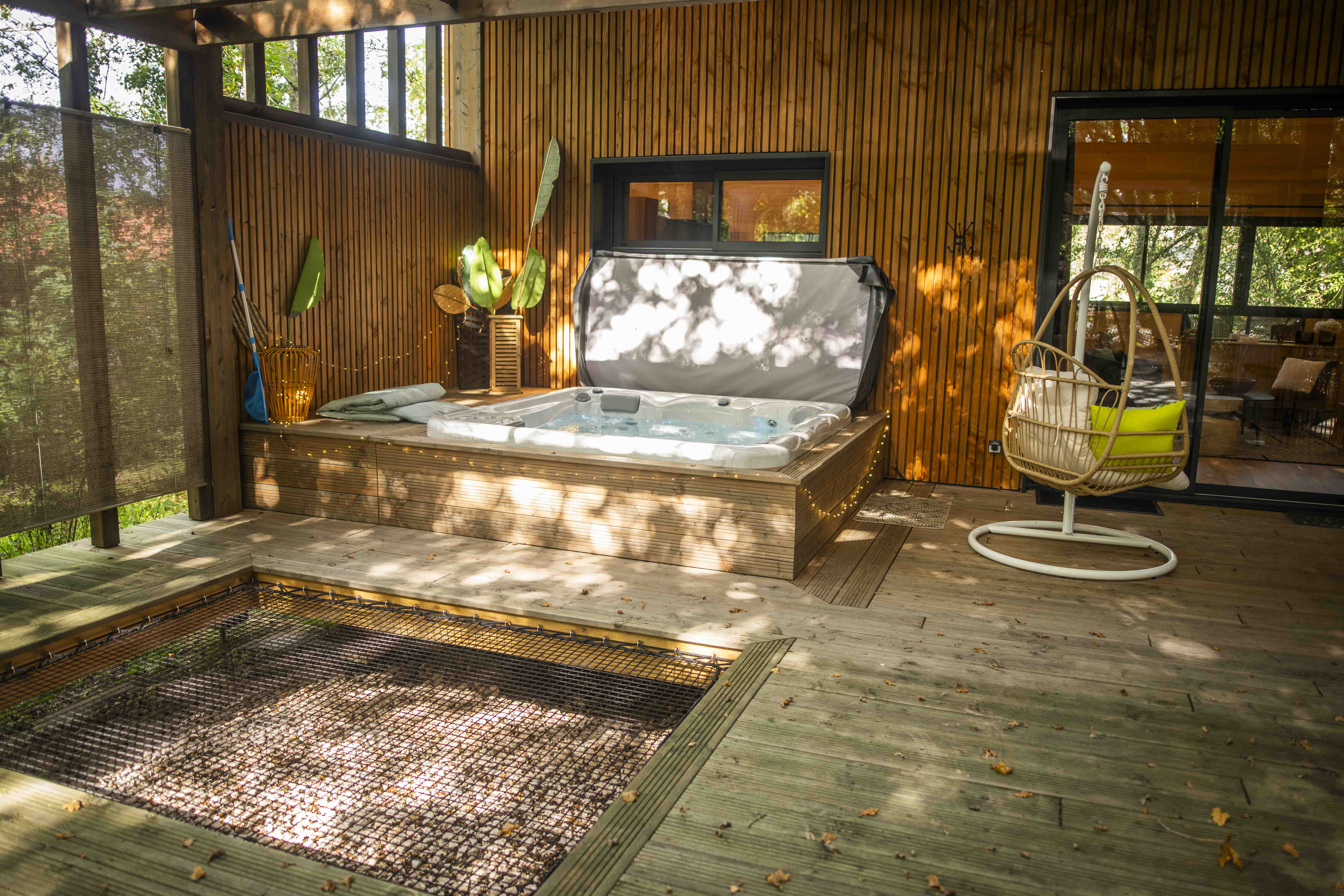 Cocoon Borneo : une cabane sur pilotis au cœur de l'Aveyron — Cabane à Naucelle